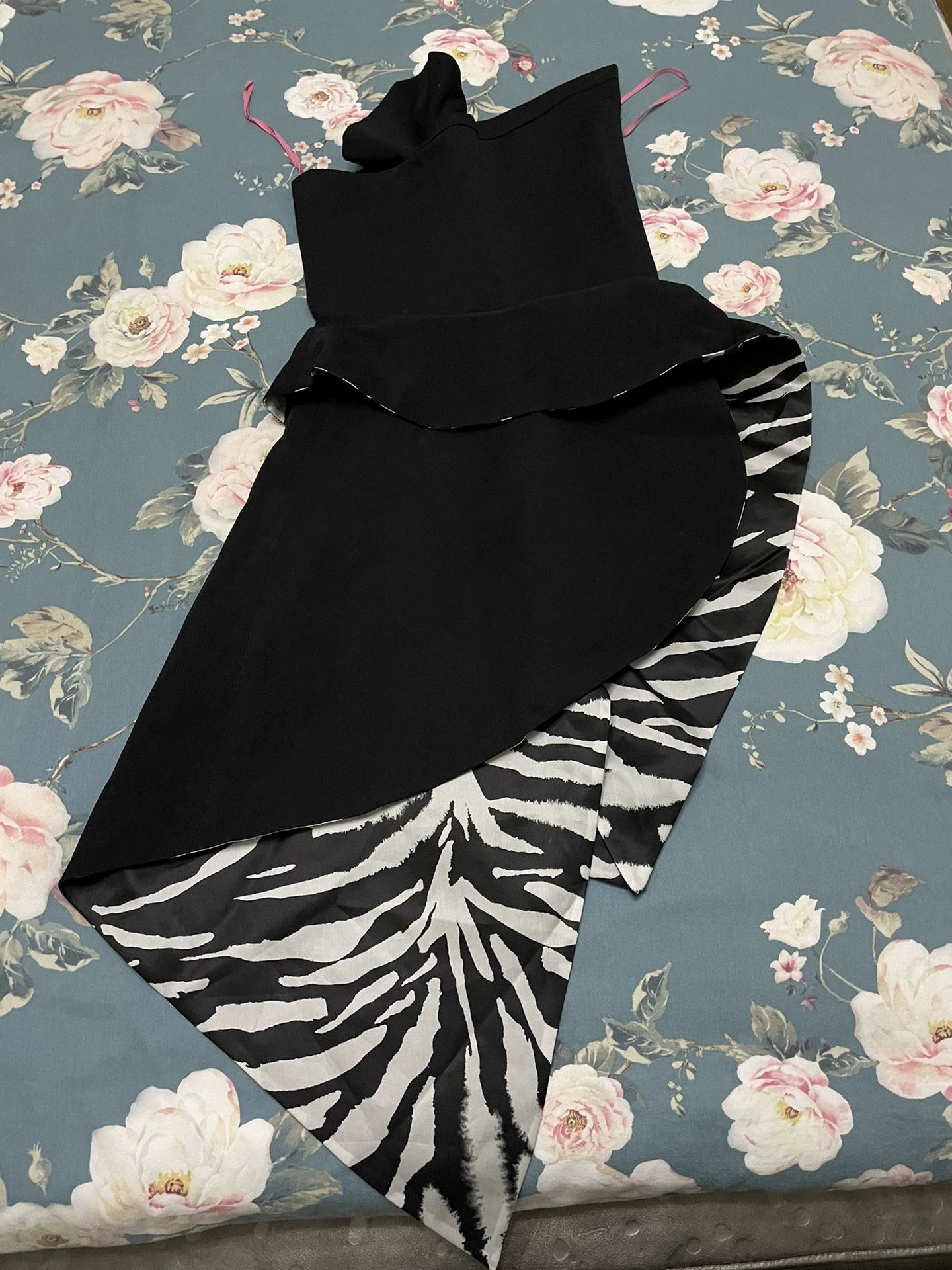 Aganovich Aganovich Strapless Dress with Unique Cut Size S / US 4 / IT 40 - 1 Thumbnail