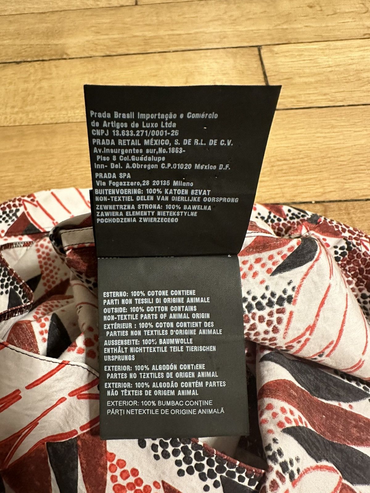 Prada Prada SS 2016 Printed Short Sleeve Shirt Size US M / EU 48-50 / 2 - 7 Thumbnail