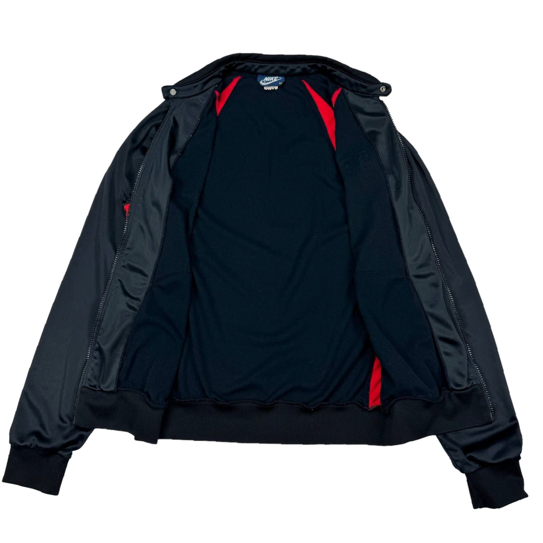Nike VINTAGE Nike Air Jordan Wings Track Jacket Shirt Medium Black Red Mens Size US S / EU 44-46 / 1 - 4 Thumbnail