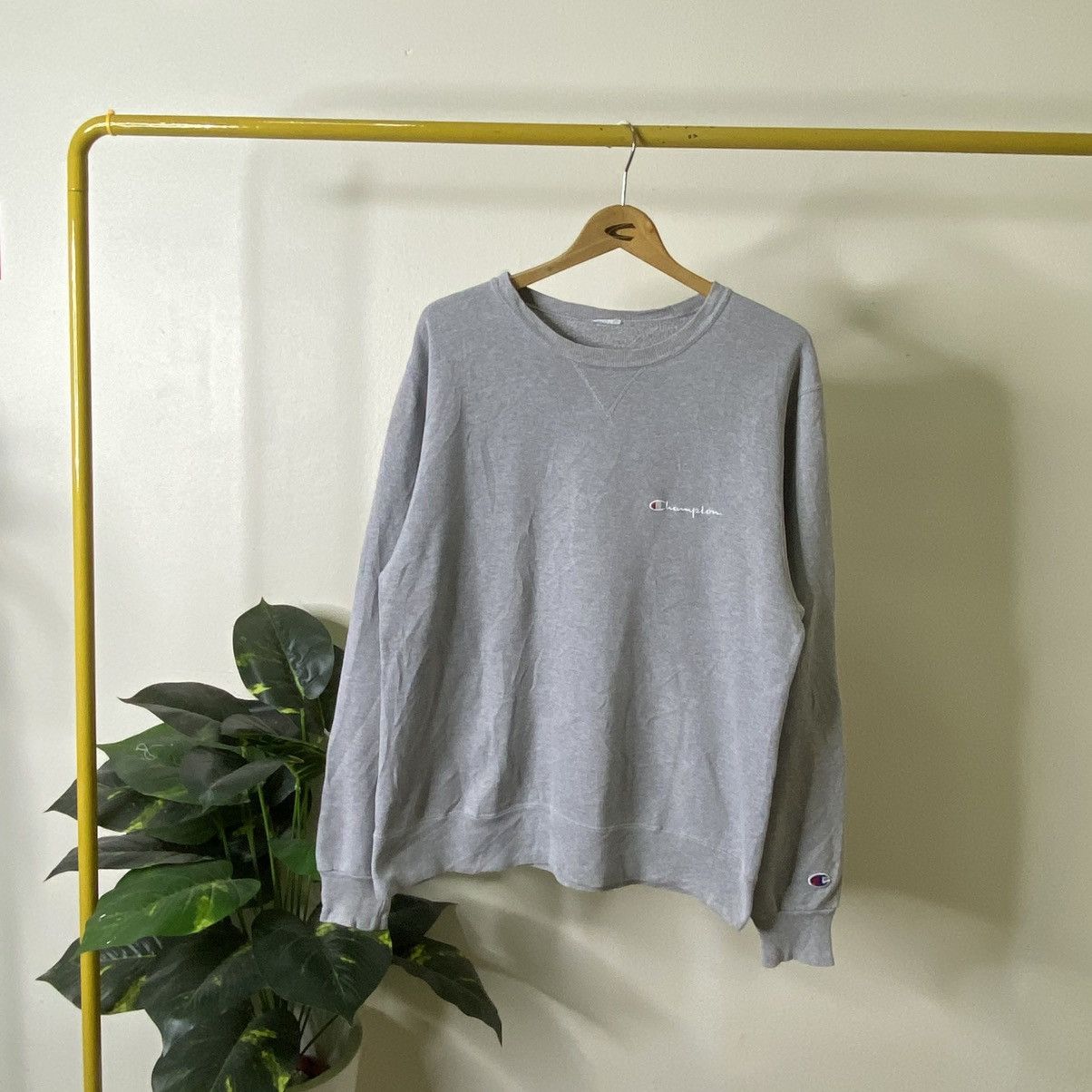 Champion 1990s Champion Small Script Crewneck Sweatshirt Size US L / EU 52-54 / 3 - 1 Thumbnail