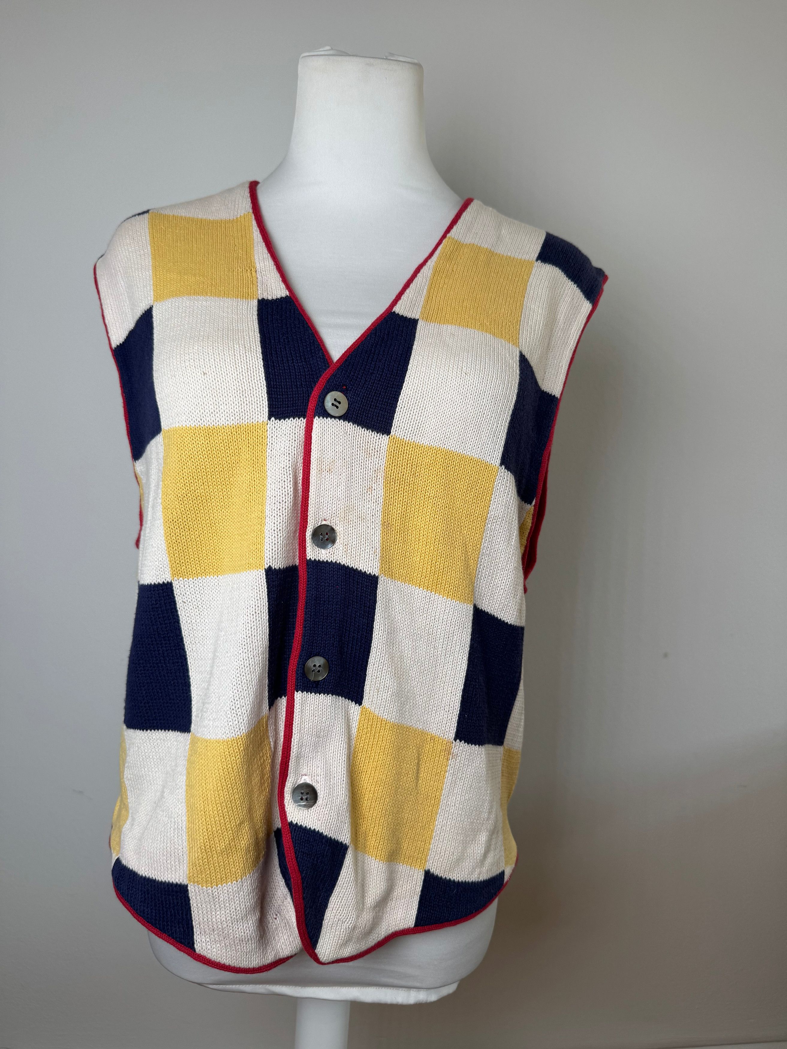 Vintage Checked West beige black red yellow