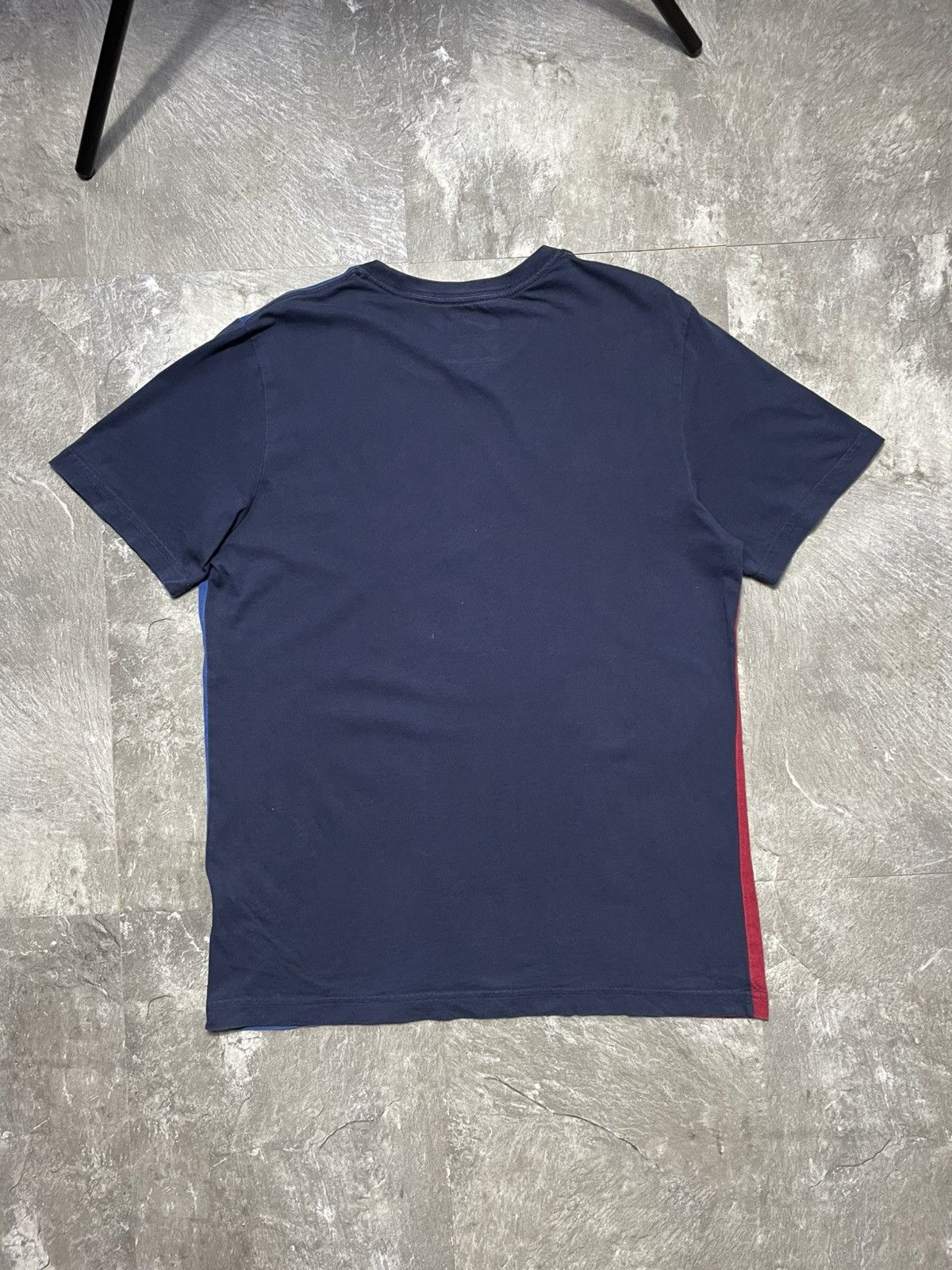 Nike Nike Barcelona 100 Years 1899-1999 Big Logo T Shirt Size US L / EU 52-54 / 3 - 3 Thumbnail