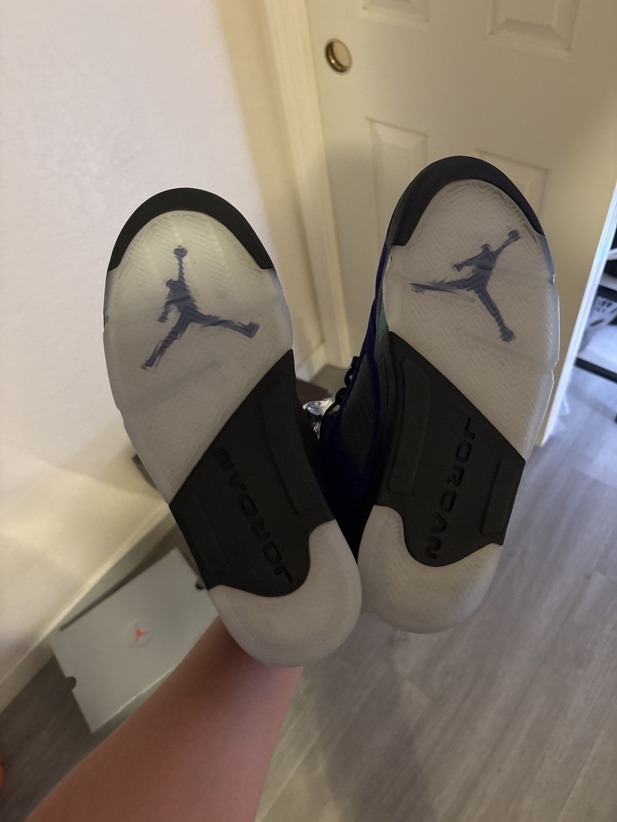 Jordan Brand Jordan 5 Alternate Grape 2020 Size US 9 / EU 42 - 6 Thumbnail