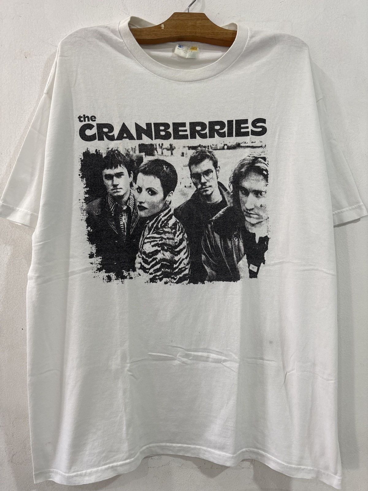 Band Tees Vintage Europe Boot 90s The Cranberries Shirt Size US XL / EU 56 / 4 - 1 Thumbnail