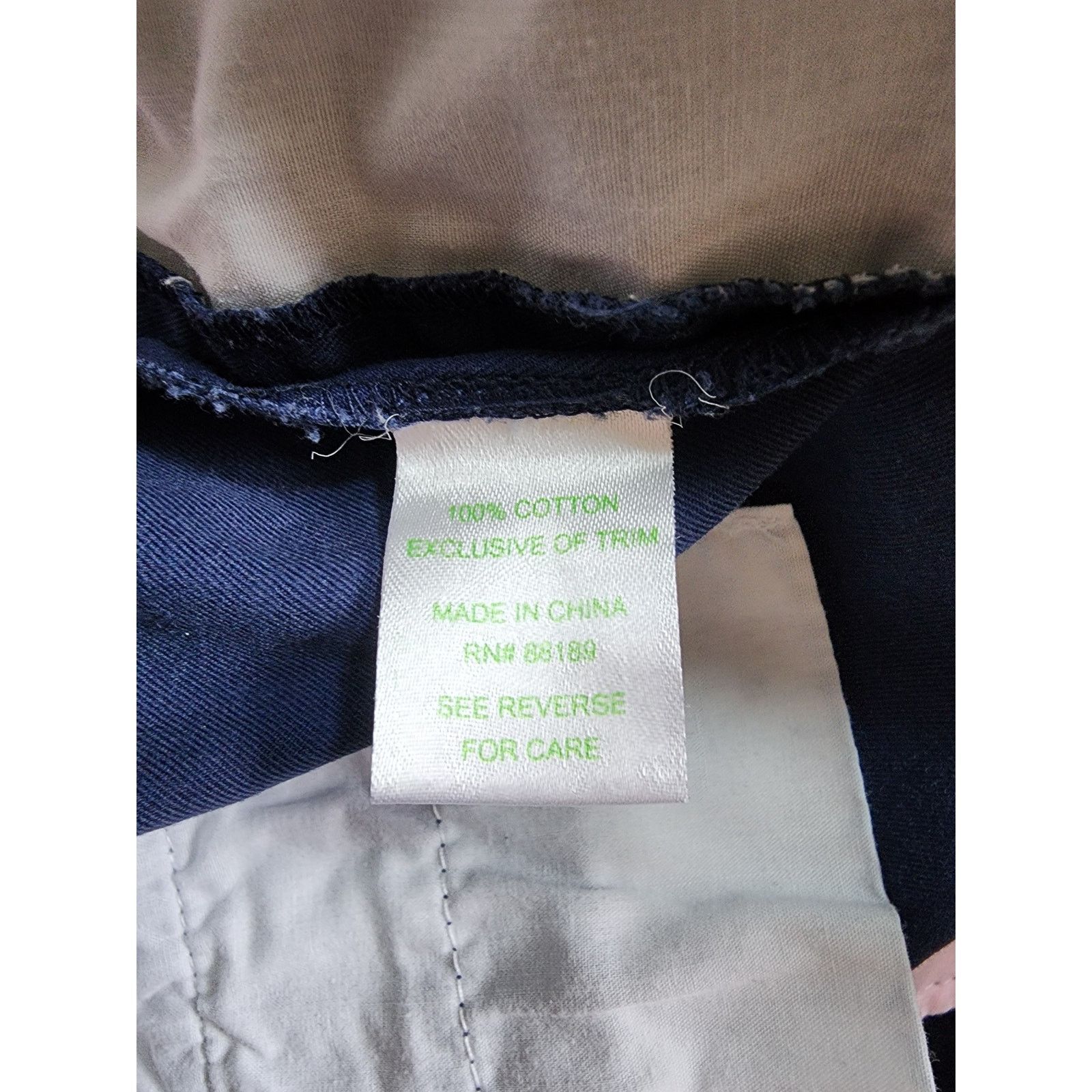 Lilly Pulitzer Lilly Pulitzer Navy Blue Bermuda Shorts Size 14 Chino Preppy Size 33" - 4 Thumbnail
