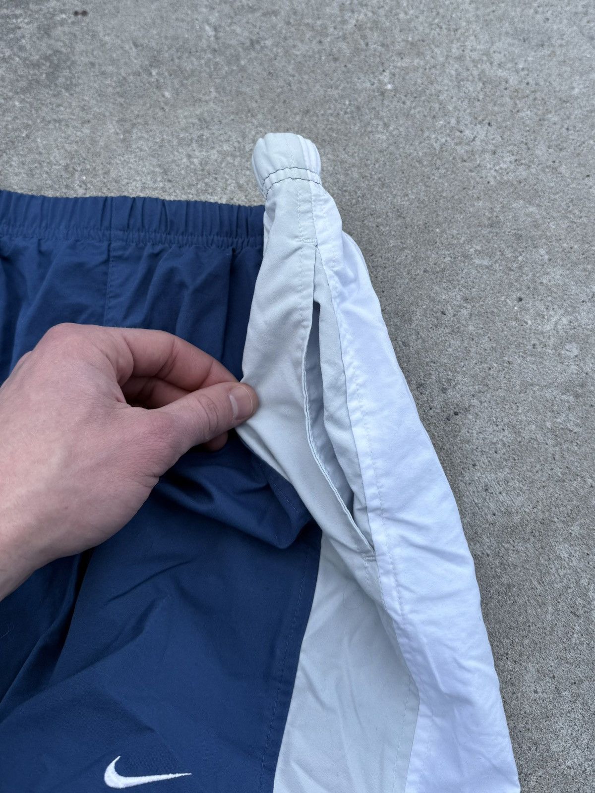 Other Vintage Nike 90s y2k streetwear nylon track shorts Size US 30 / EU 46 - 13 Thumbnail