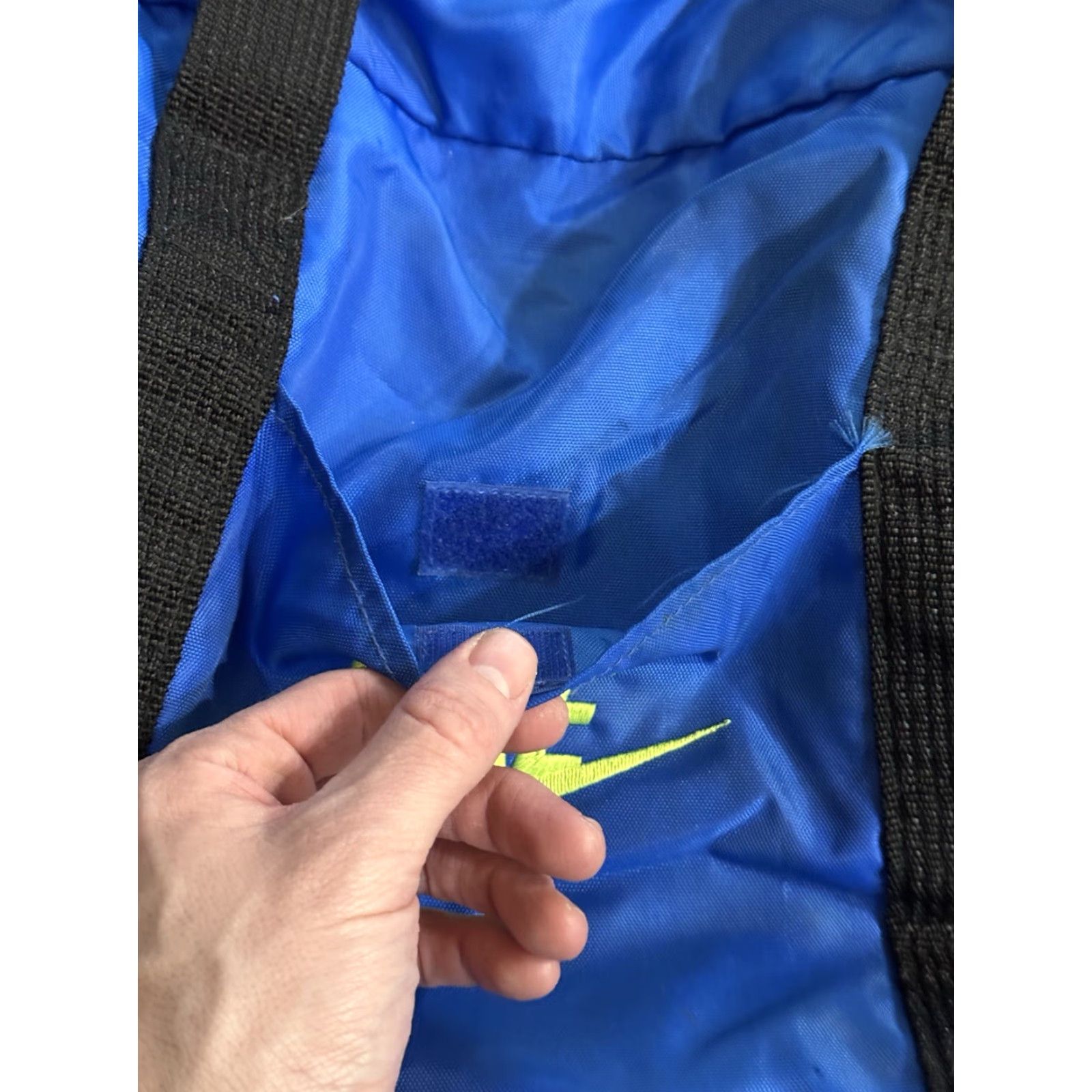 Nike VINTAGE Nike Duffle Bag XL Nylon 80s 90s Neon Yellow Logo Embroidered Men Bag, 28x19, Adjustable Strap, Lightweight, Pockets Size ONE SIZE - 3 Thumbnail