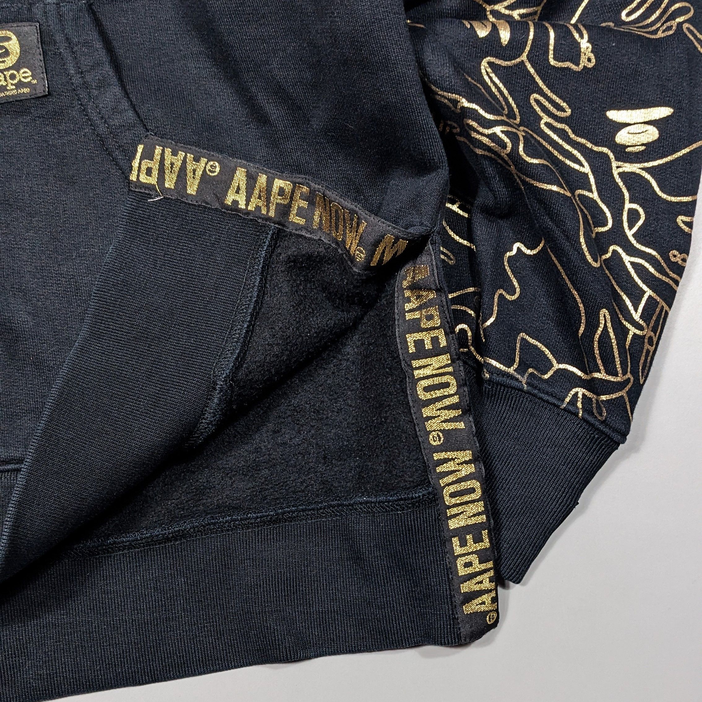 Aape × Bape Apes and Planet Earth Layered Hoodie Size US M / EU 48-50 / 2 - 5 Thumbnail