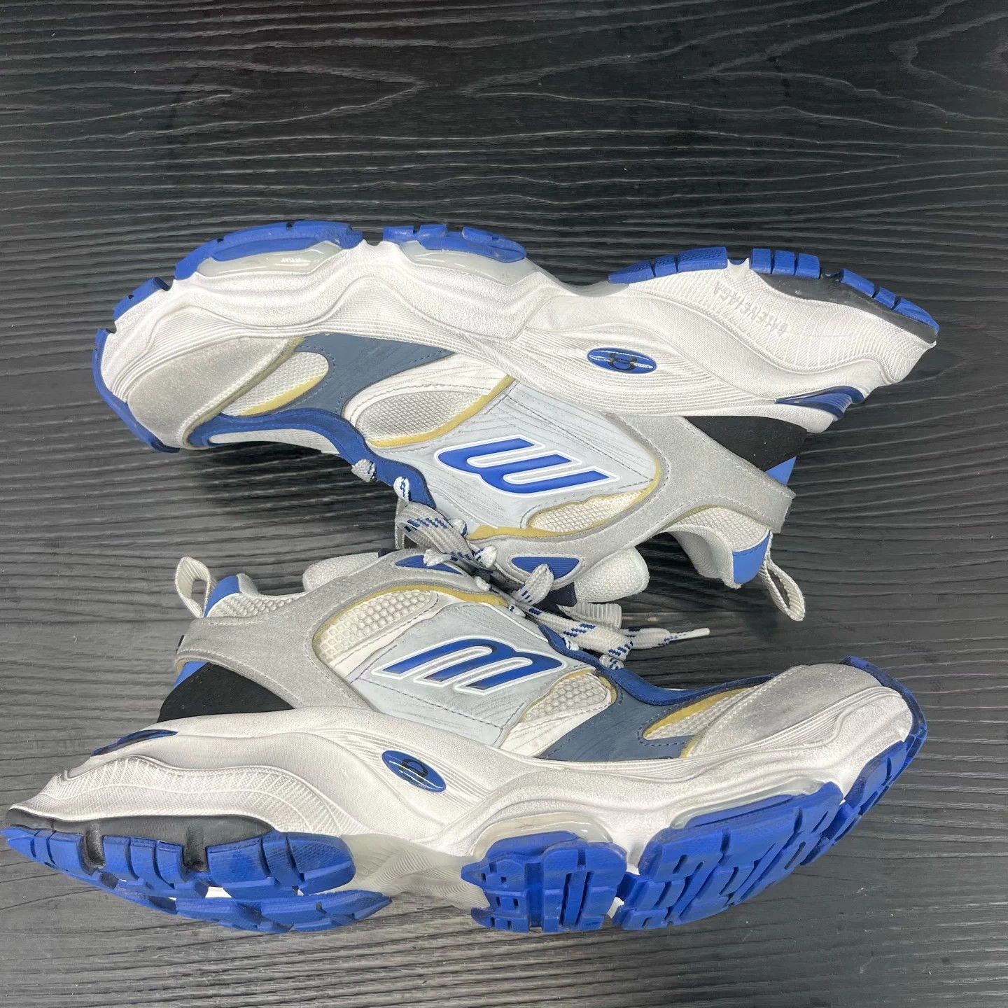Balenciaga Balenciaga Cargo White/Gray EU42 Mint Size US 9 / EU 42 - 3 Thumbnail