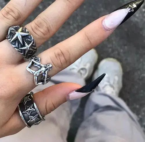 Jewelry × Vintage Demon Girl Ring Satan Devil Goth Punk Rock Jewelry Chrome Size ONE SIZE - 3 Thumbnail
