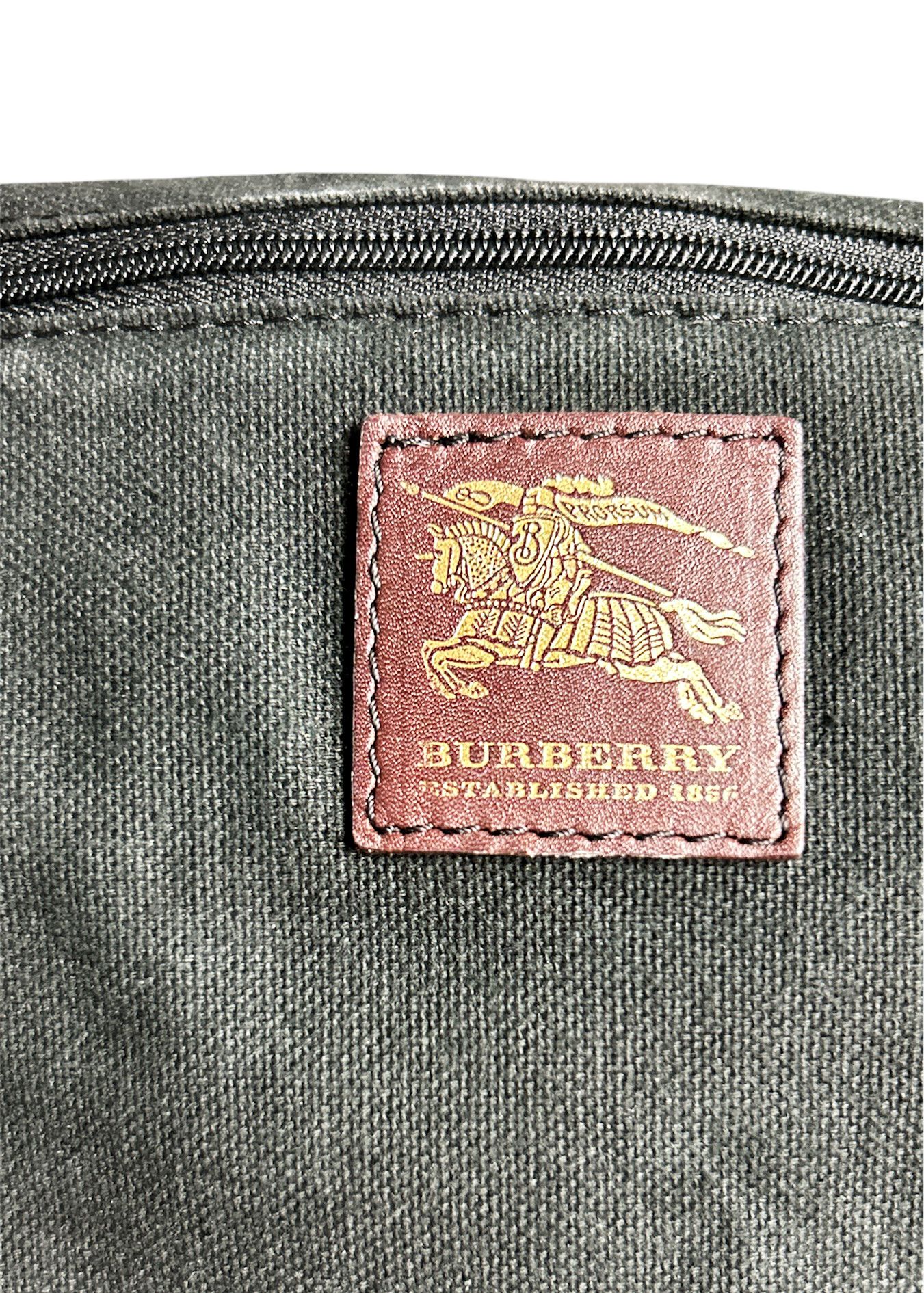 Burberry Burberry Tote Bag Size ONE SIZE - 14 Thumbnail