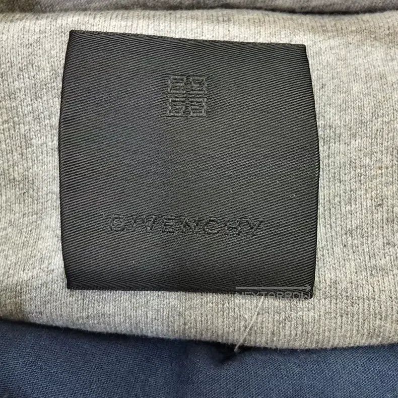 Givenchy Givenchy Color Blocked Letter Printed Ripped Hooded Long S Size US XL / EU 56 / 4 - 3 Thumbnail