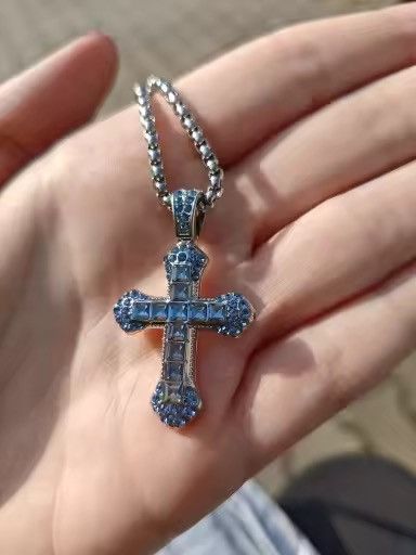 Jewelry Unique Carved Cross Pendant Necklace Size ONE SIZE - 3 Thumbnail
