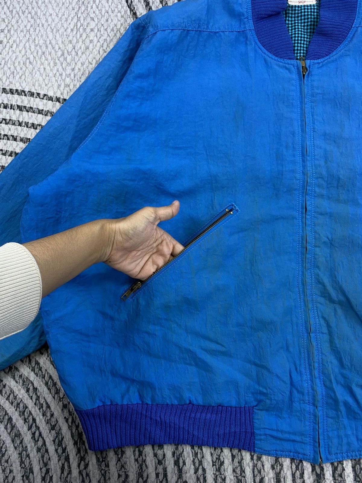Japanese Brand Vintage Person Shop Stain Zipper Bomber Jacket Size US XXL / EU 58 / 5 - 5 Thumbnail