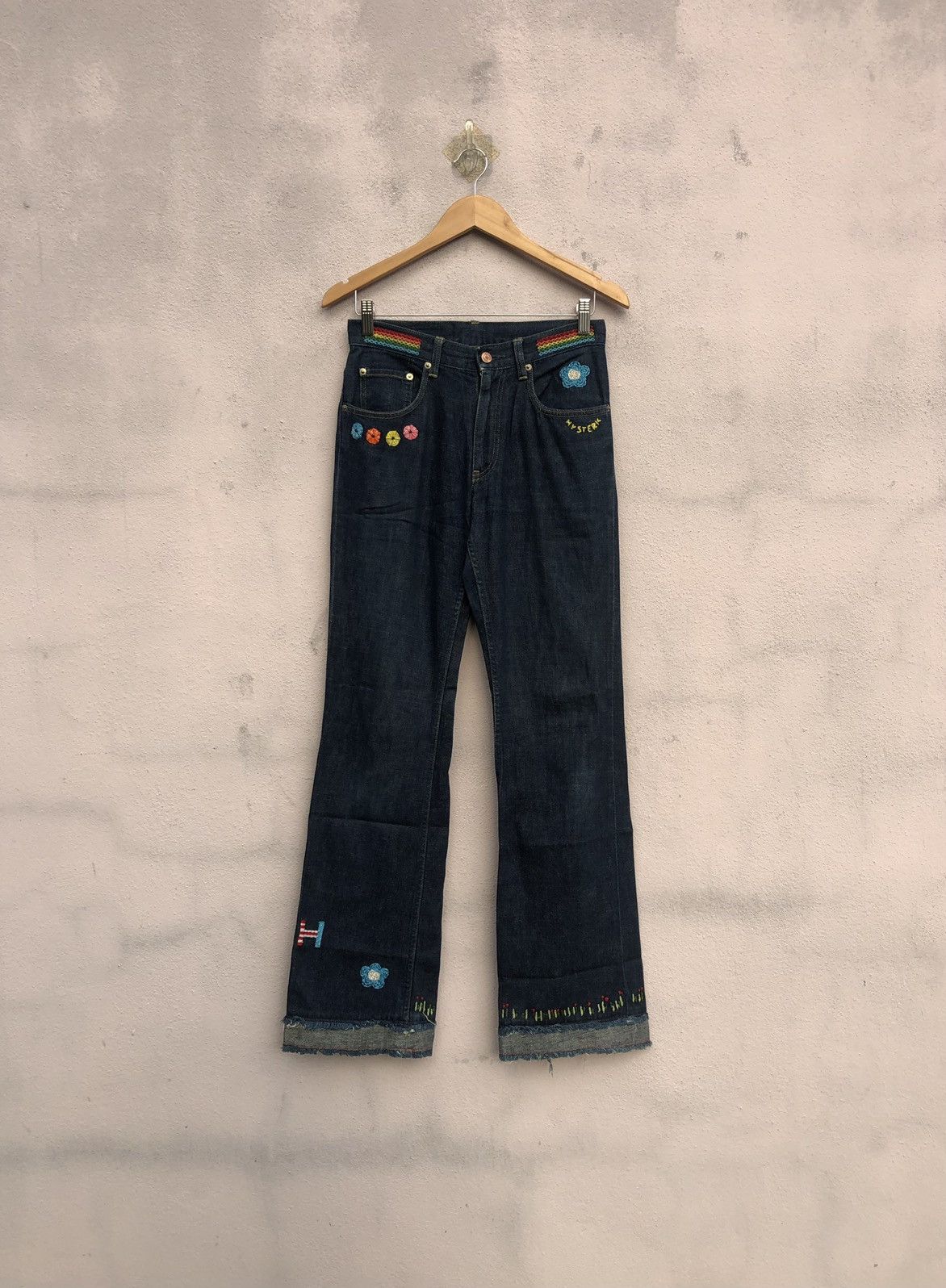 Hysteric Glamour Hysteric Glamour Embroidered Logo Jeans Size 27" / US 4 / IT 40 - 1 Thumbnail