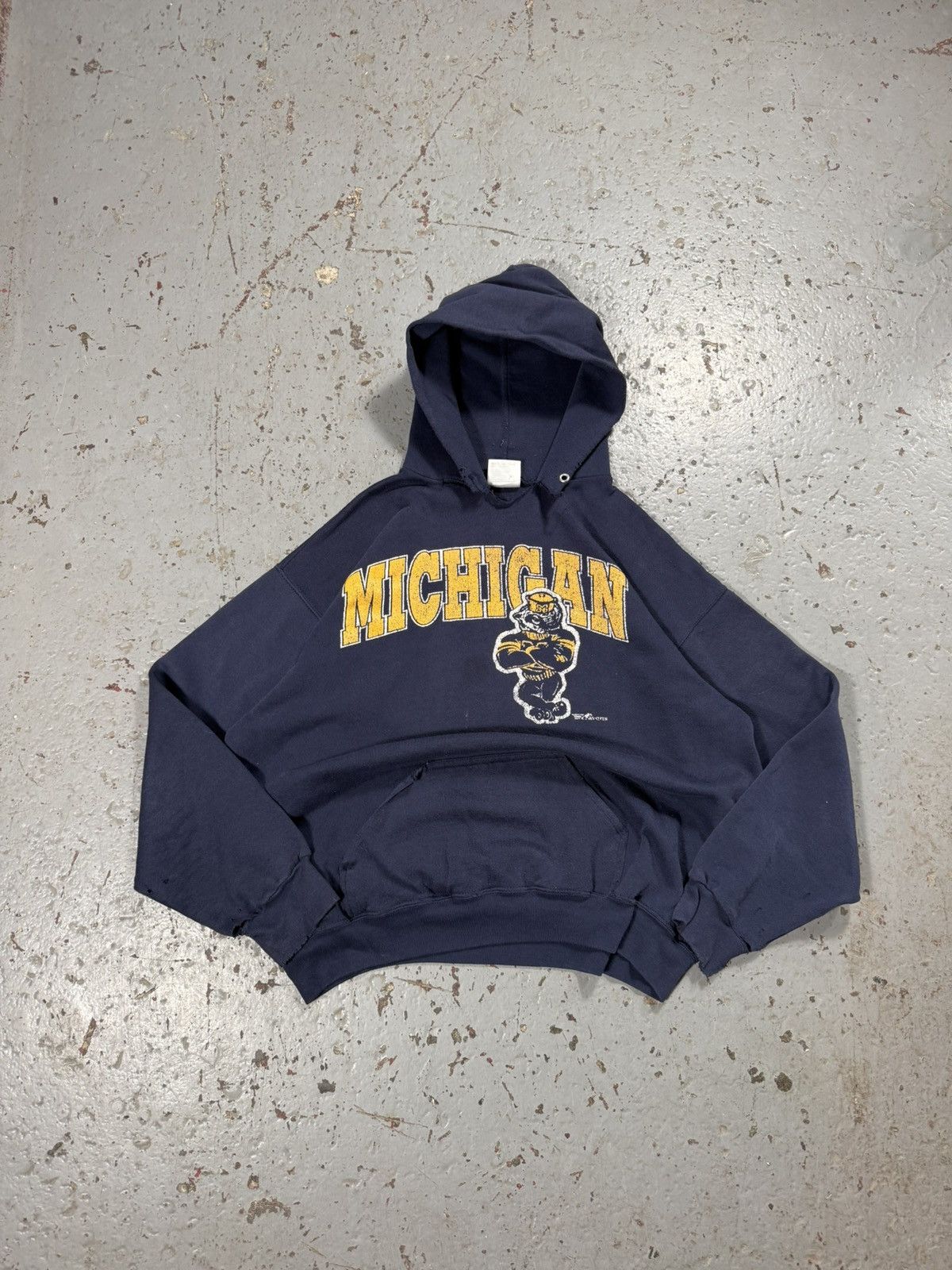 NCAA Vintage Michigan State Wolverines Thrashed Distressed Hoodie Size US L / EU 52-54 / 3 - 1 Thumbnail