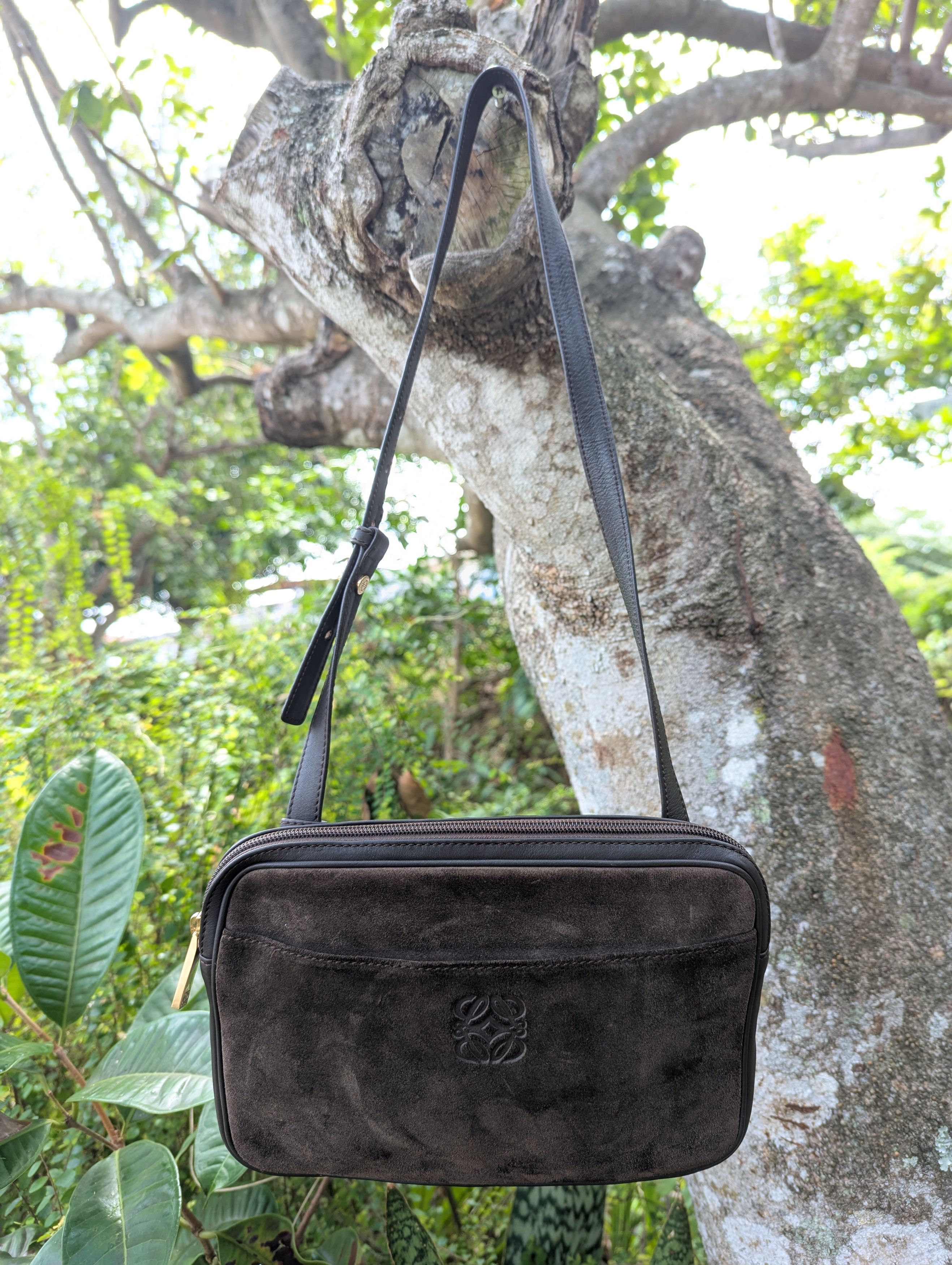 🔥FREE SHIPPING🔥 Loewe Anagram Brown Suede Shoulder Bag