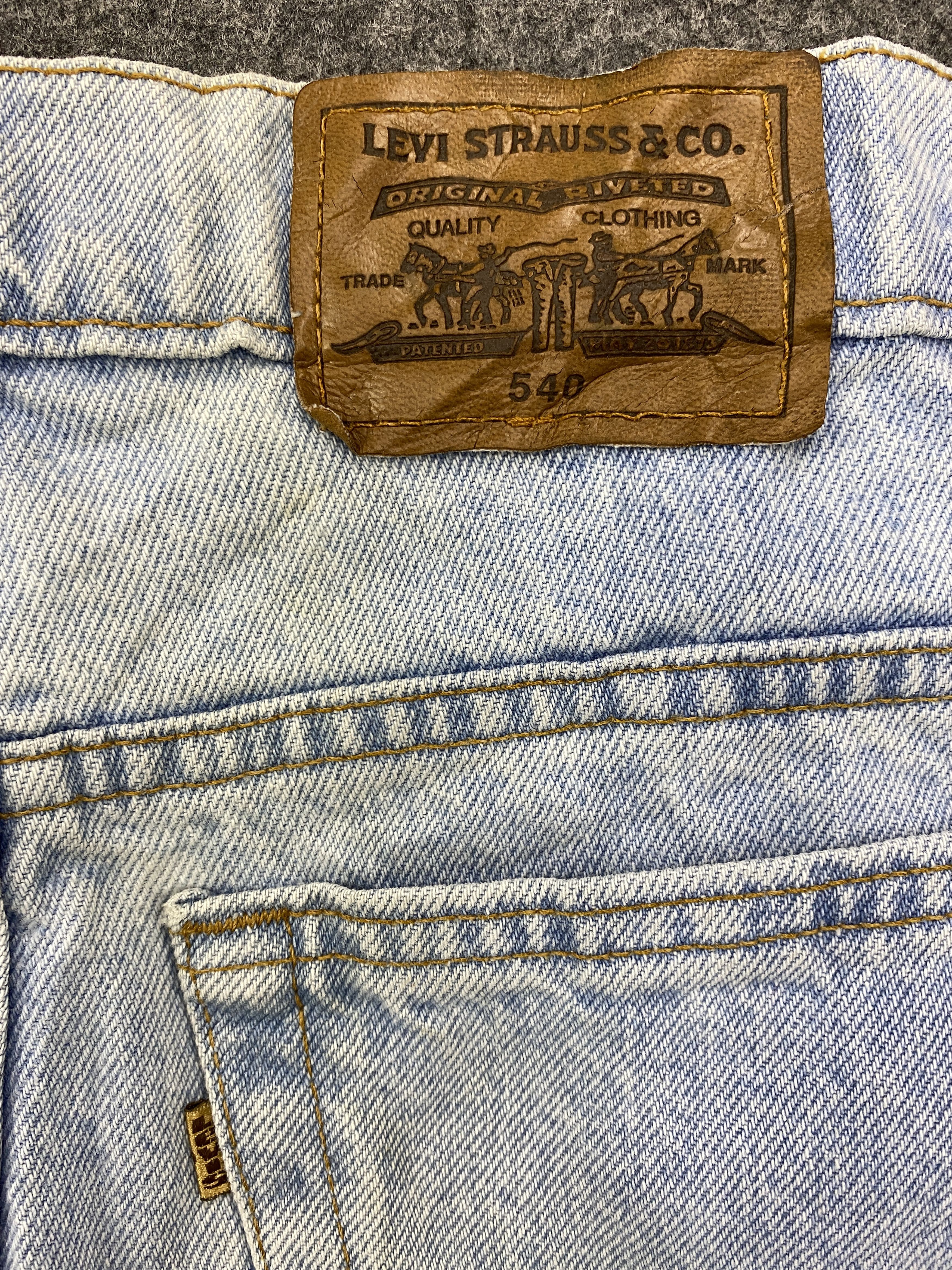 Levi's Light Blue Wash Vintage Levi's 540 USA 37x32 Denim -SJ027 Size US 37 - 10 Thumbnail