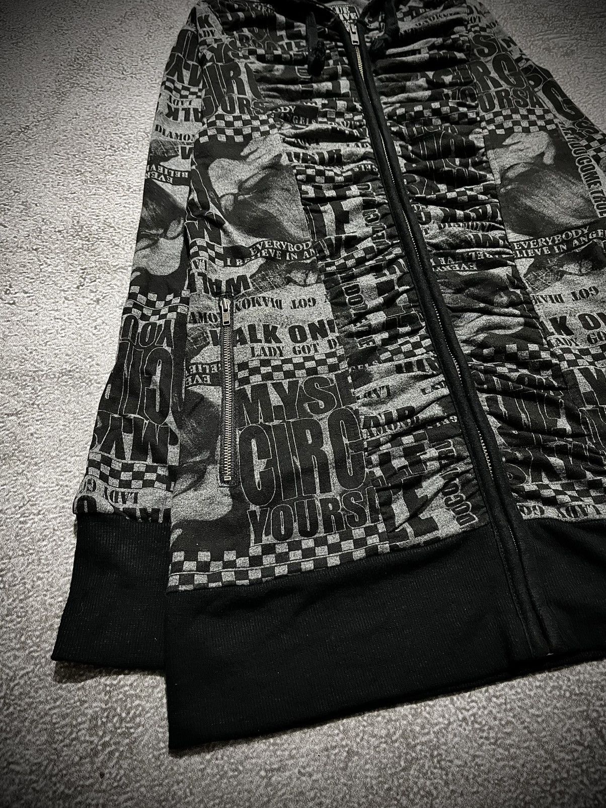 Japanese Brand Japanese Blue Strive Full Print Zip Hoodie y2k Size M / US 6-8 / IT 42-44 - 2 Thumbnail