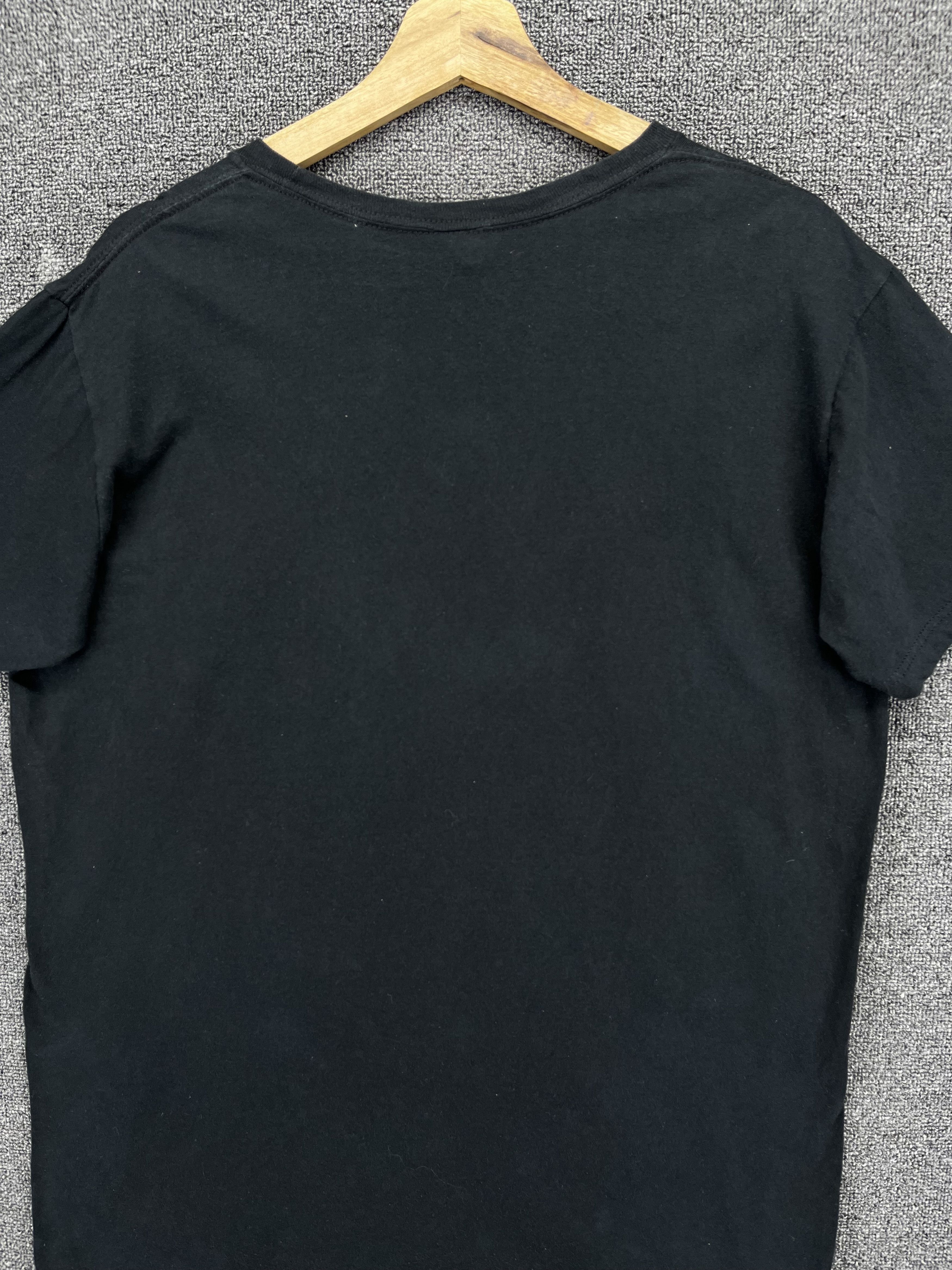 Band Tees Vintage Marilyn Manson Punk Rock Band Tees T Shirts Size US XL / EU 56 / 4 - 11 Thumbnail