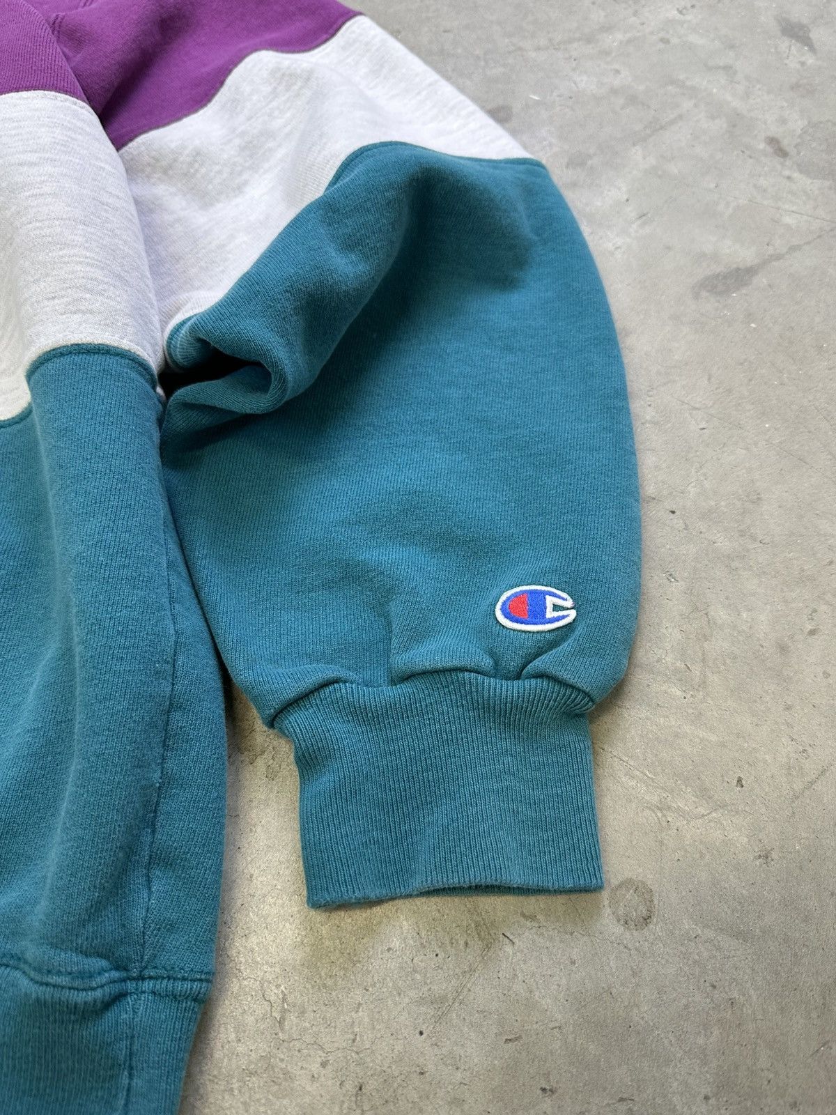 Champion × Vintage Vintage Colourblock Crewneck 90s Champion Sweatshirt Large Size US L / EU 52-54 / 3 - 4 Thumbnail