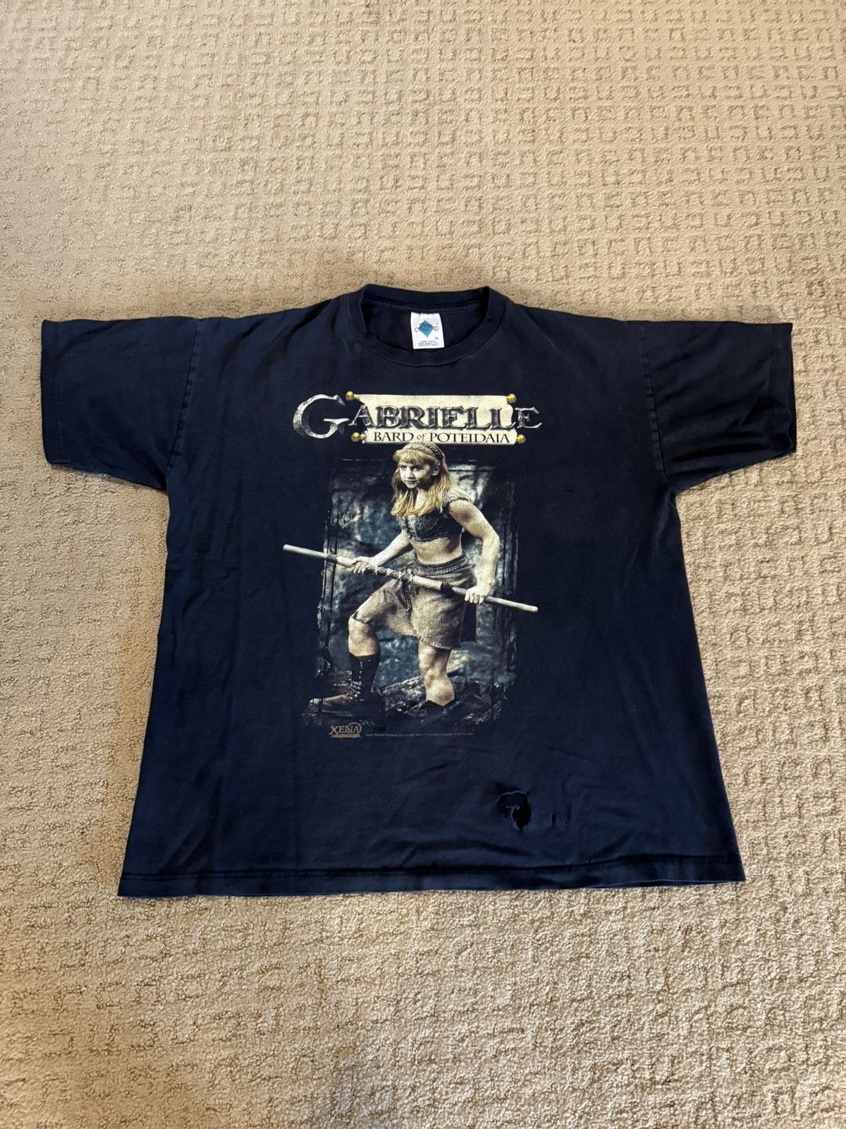Vintage Vintage 1997 Xena Warrior Princess Gabrielle Bard Shirt Size US XL / EU 56 / 4 - 1 Thumbnail