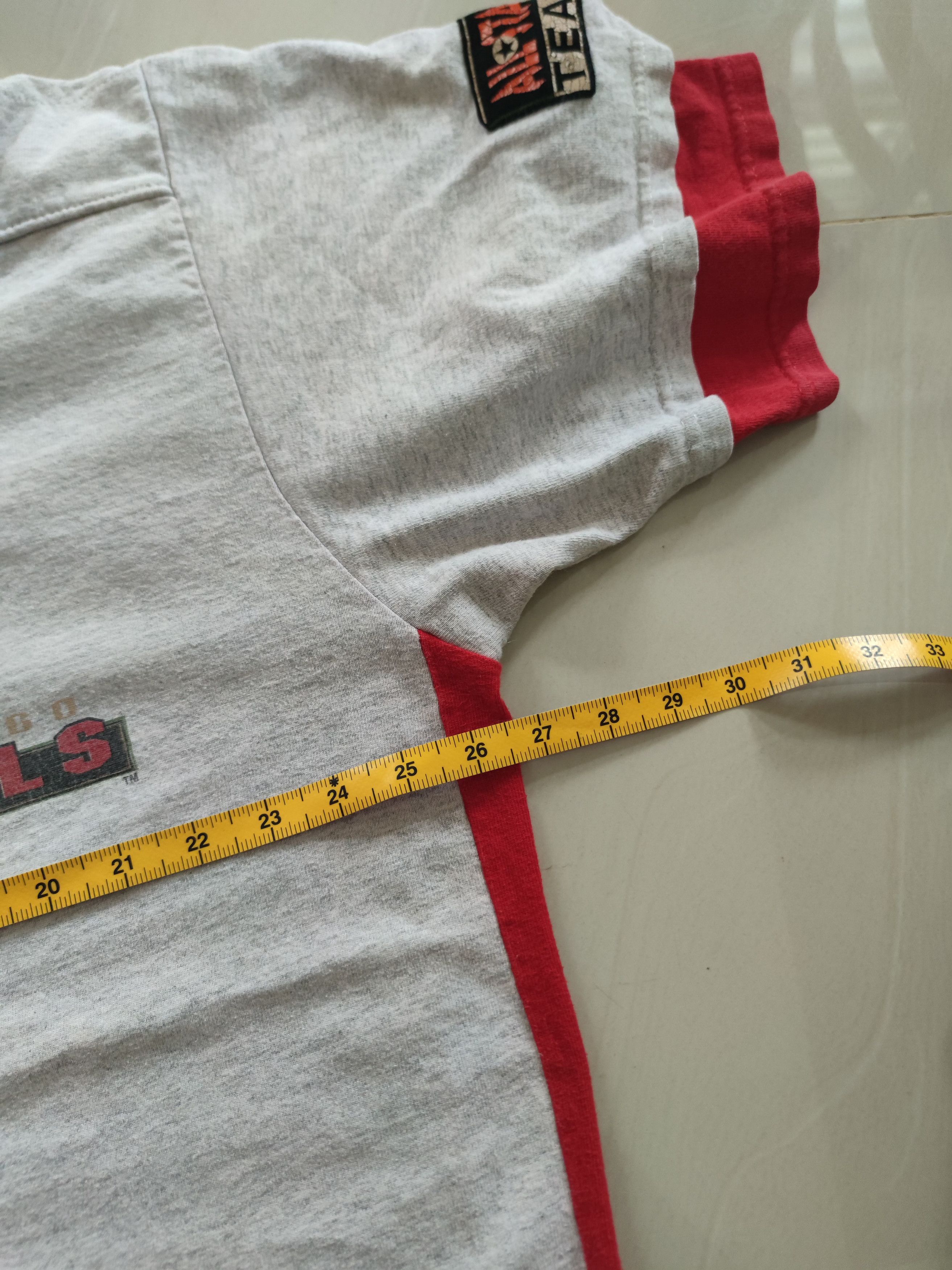 NBA Vintage 90s Chicago Bulls Made in USA Size US XL / EU 56 / 4 - 9 Thumbnail