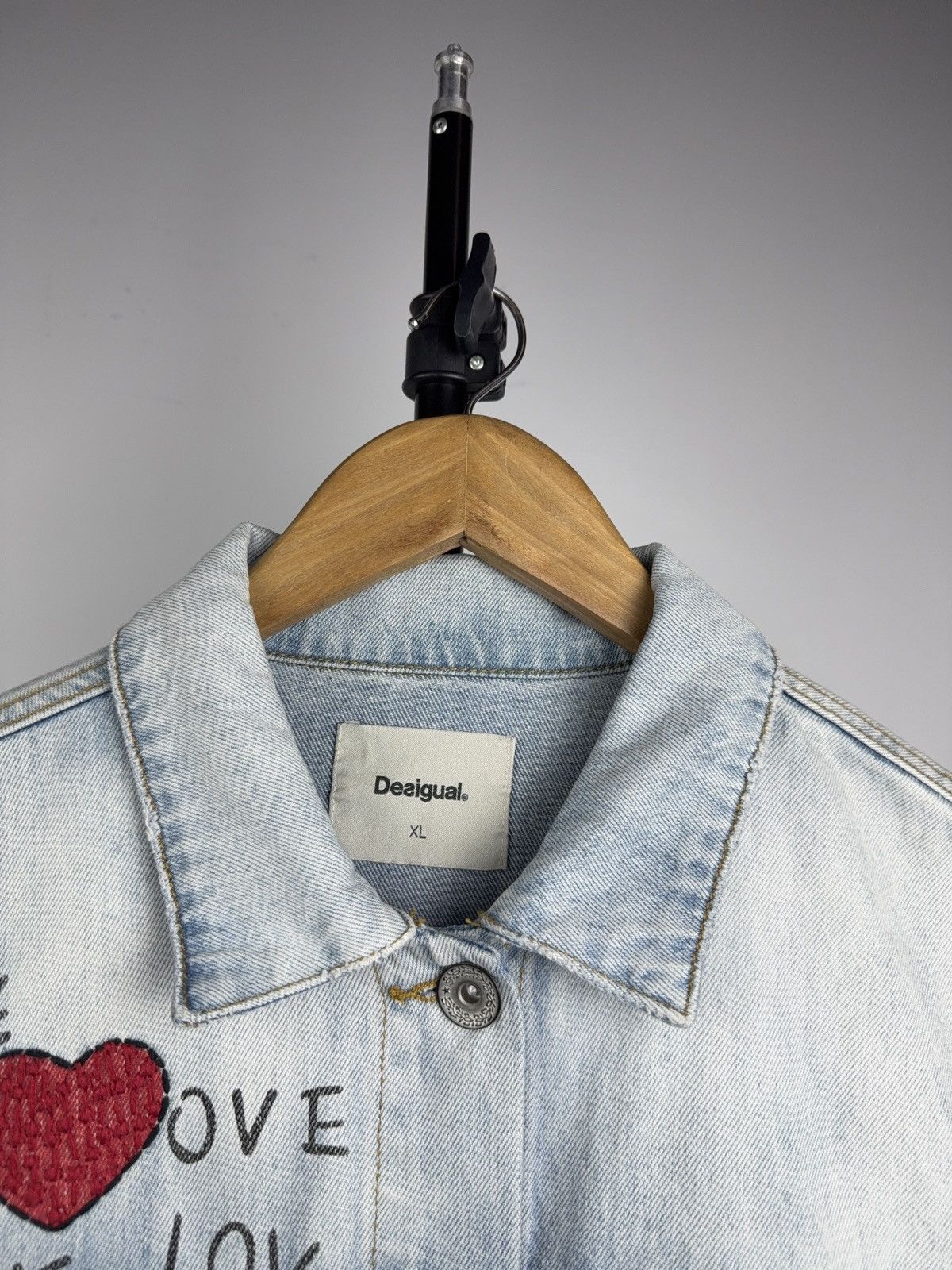 Desigual Desigual Embroidered Print Love Denim Jacket Graffiti XL Size XL / US 12-14 / IT 48-50 - 8 Thumbnail