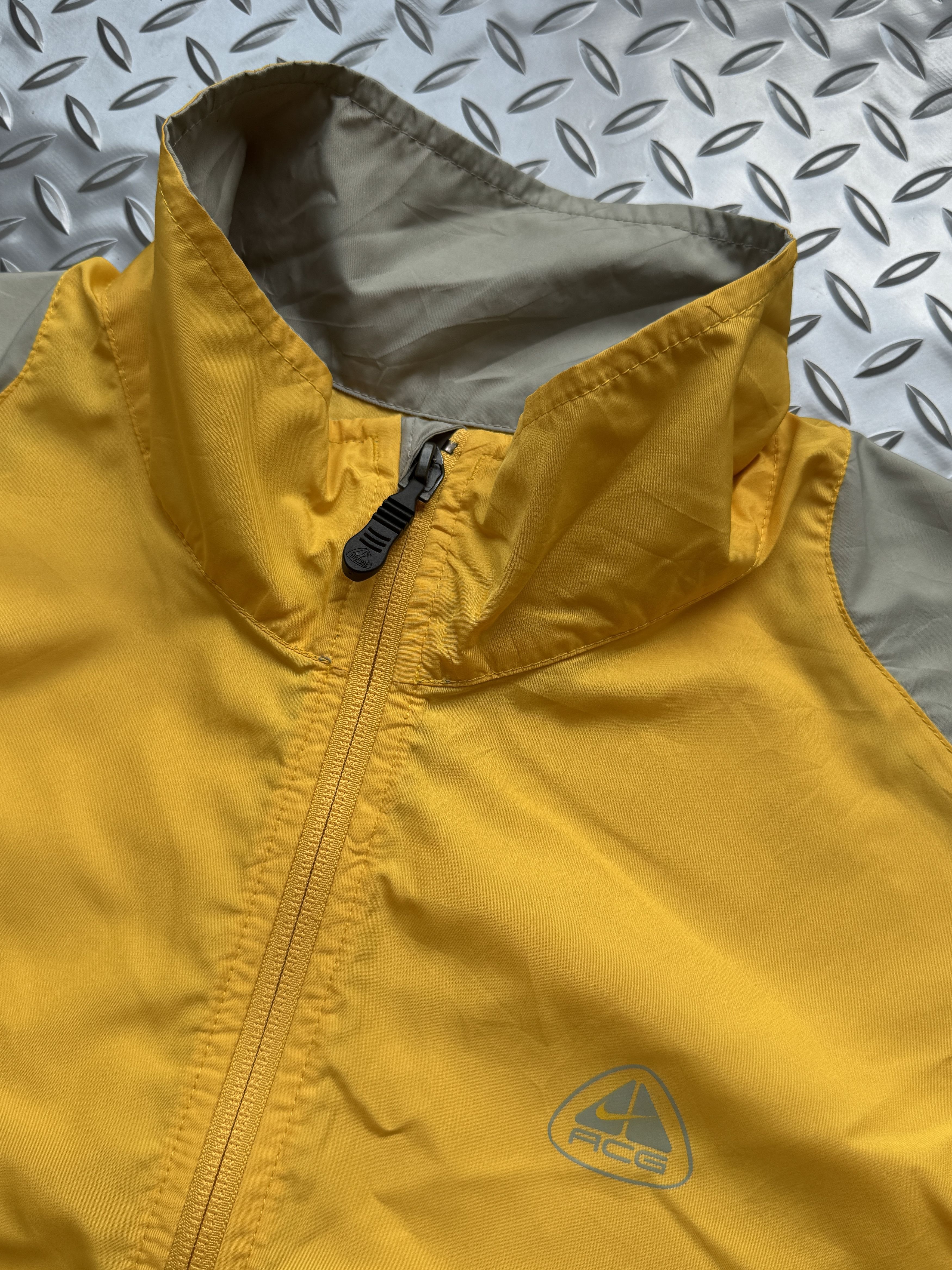 Nike ACG Nike ACG Lightweight Technical Vest Size US XL / EU 56 / 4 - 2 Thumbnail