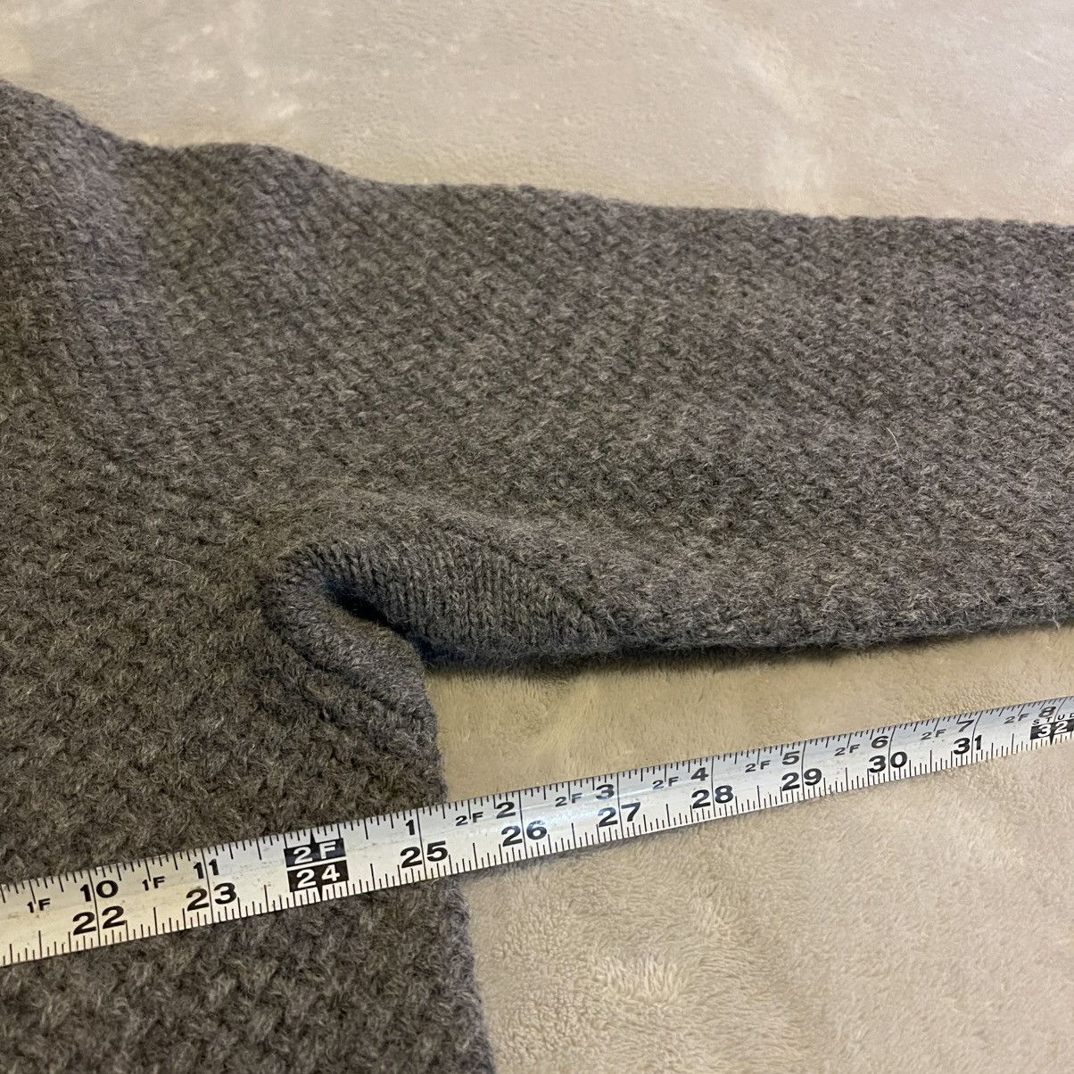 Duluth Trading Company Duluth Trading Sweater Mens XL Gray 100% Shetland Wool Knit Size US XL / EU 56 / 4 - 4 Thumbnail