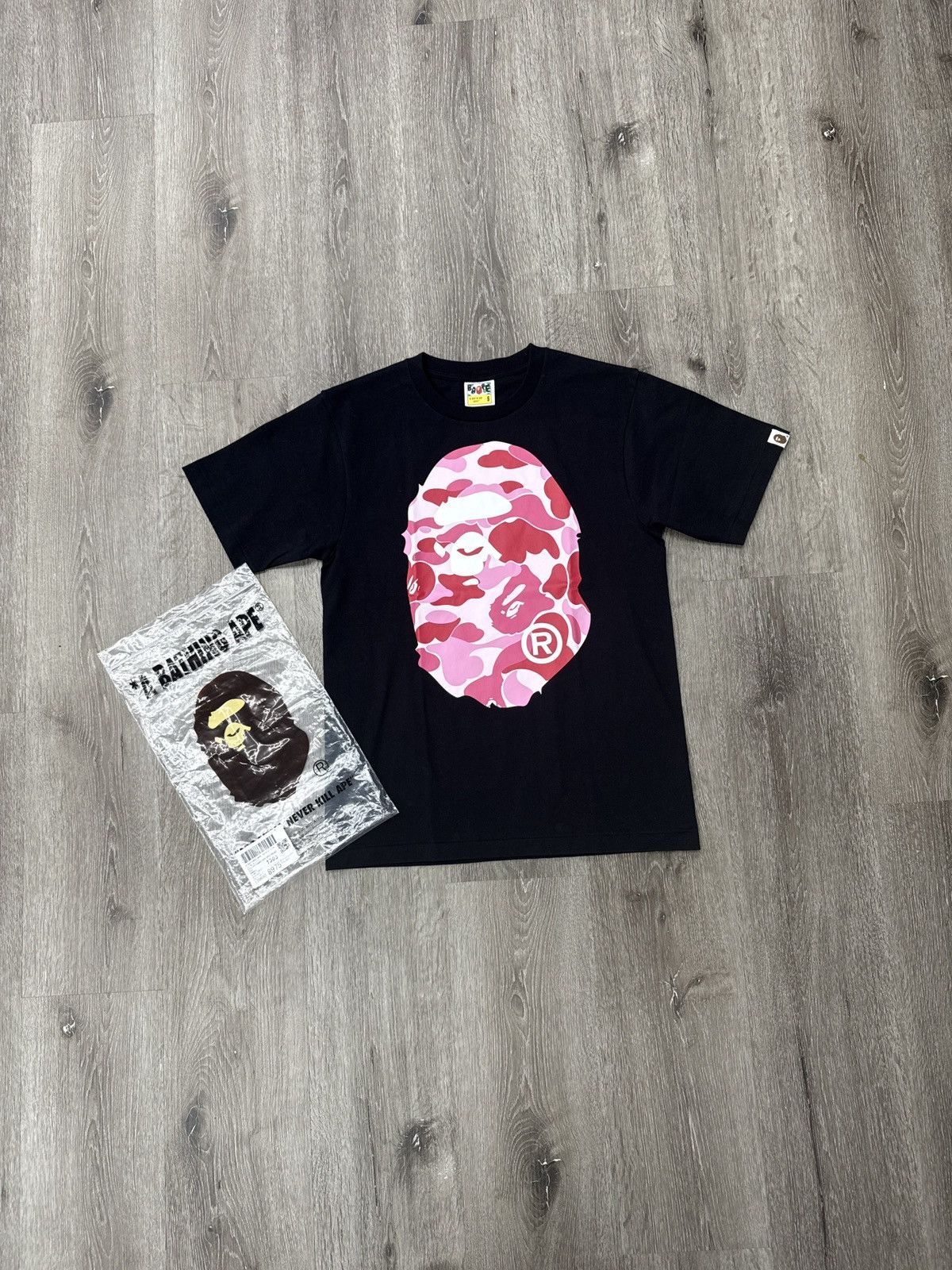 Bape BAPE ABC Camo “Big Ape Head” Tee Size US M / EU 48-50 / 2 - 1 Thumbnail