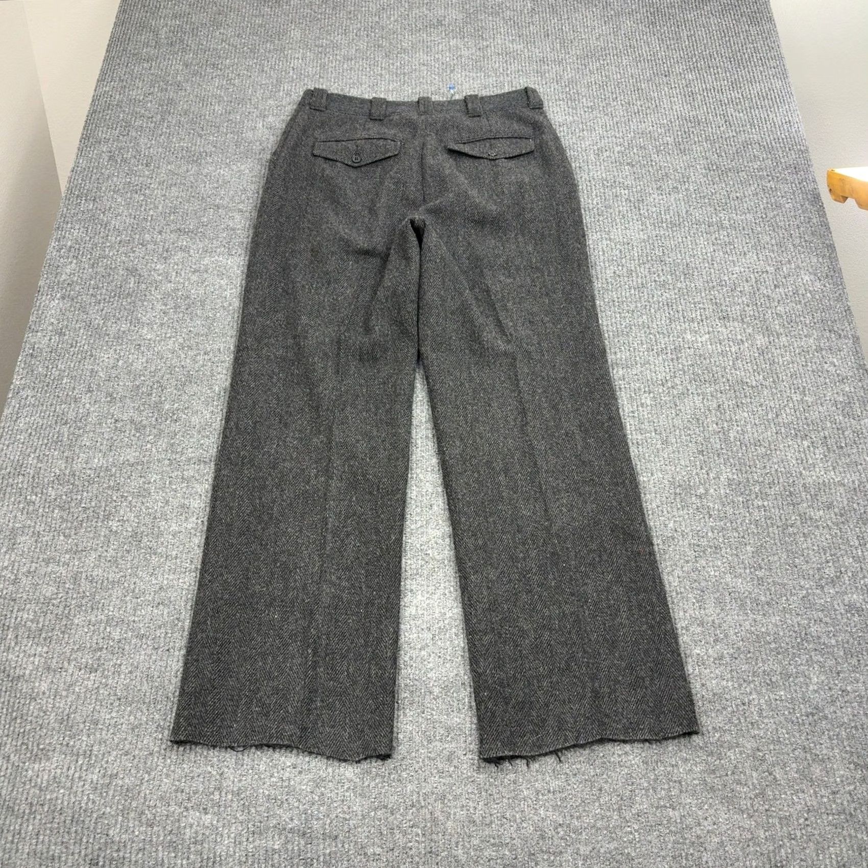 Vintage VINTAGE Woolrich Pants Mens 32 Grey Wool Herringbone Raw Hem Wide Leg Heritage Size US 32 / EU 48 - 4 Thumbnail
