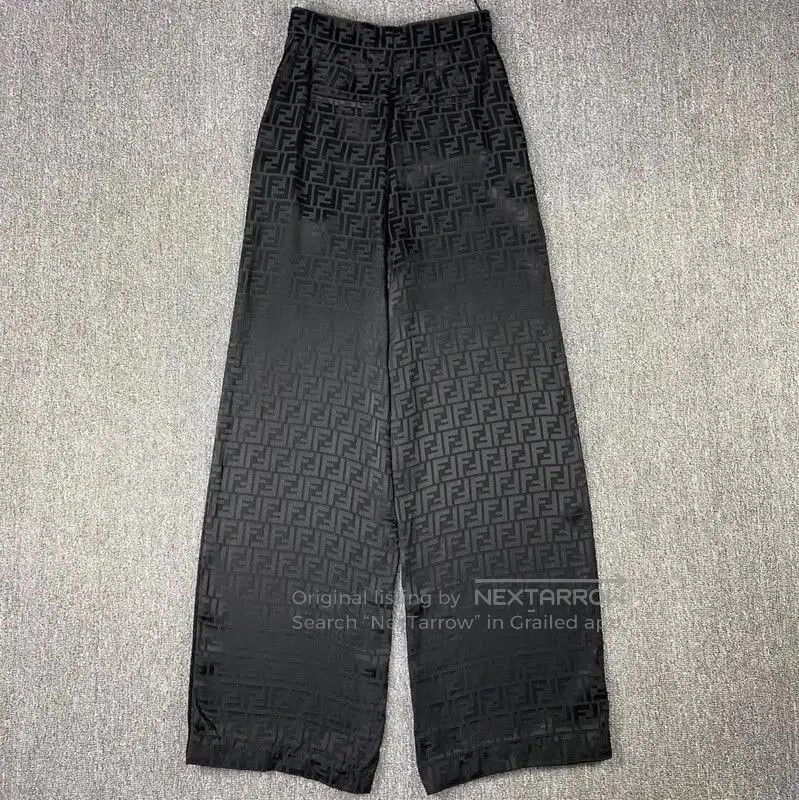 Fendi Fendi Black Silk Casual Pants Size S . Size 23" - 2 Thumbnail