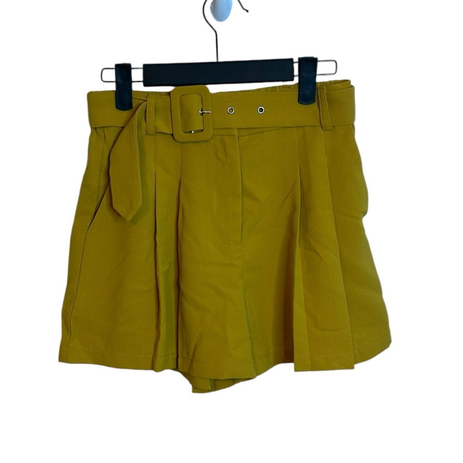 Other Elodie Yellow Pleated Belted Shorts Size 26" / US 2 / IT 38 - 1 Thumbnail