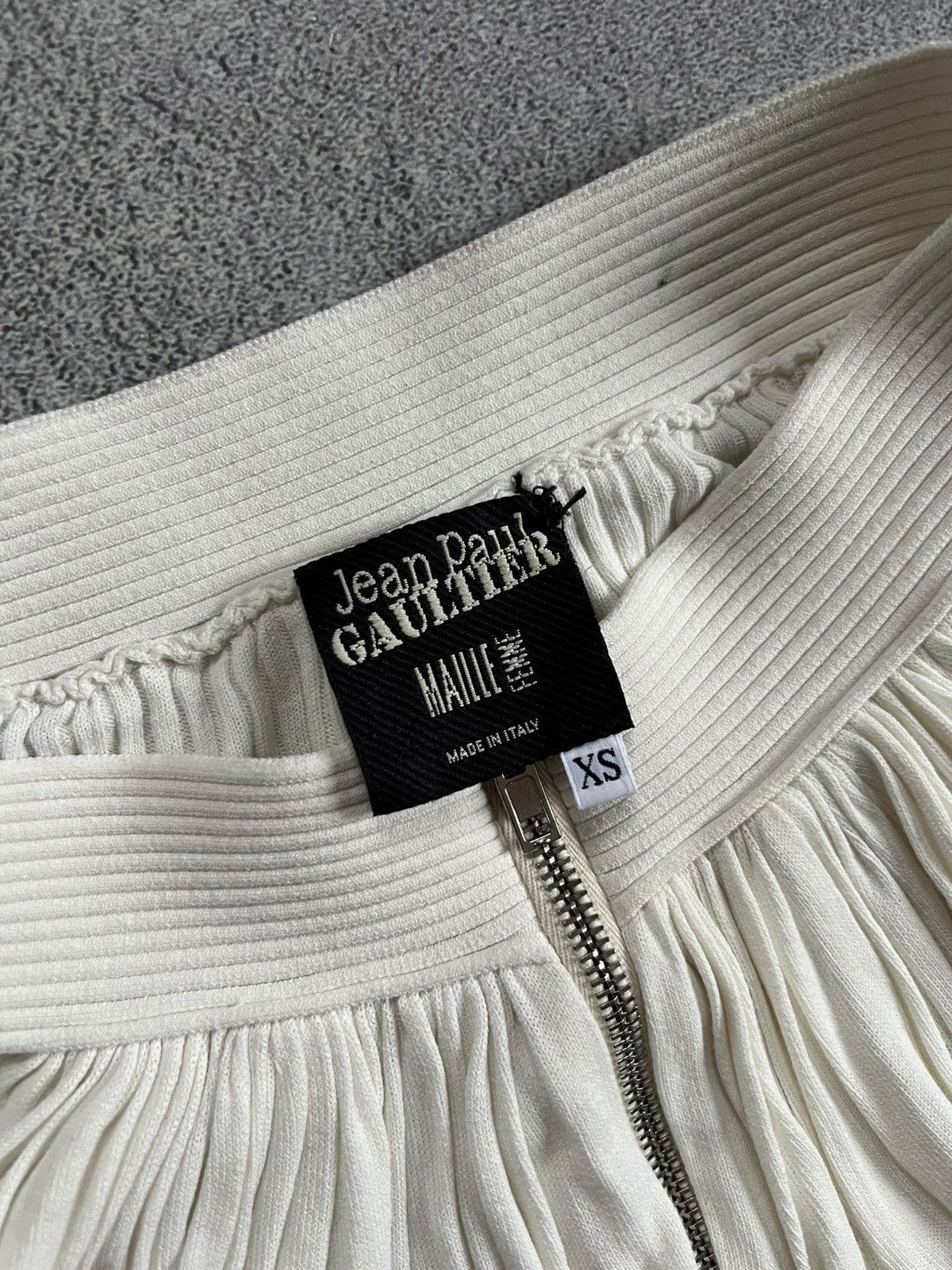 Jean Paul Gaultier Vintage Jean Paul Gaultier Maille Ruched Midi Skirt Nude XS Size 25" / US 0 / IT 36 - 7 Thumbnail
