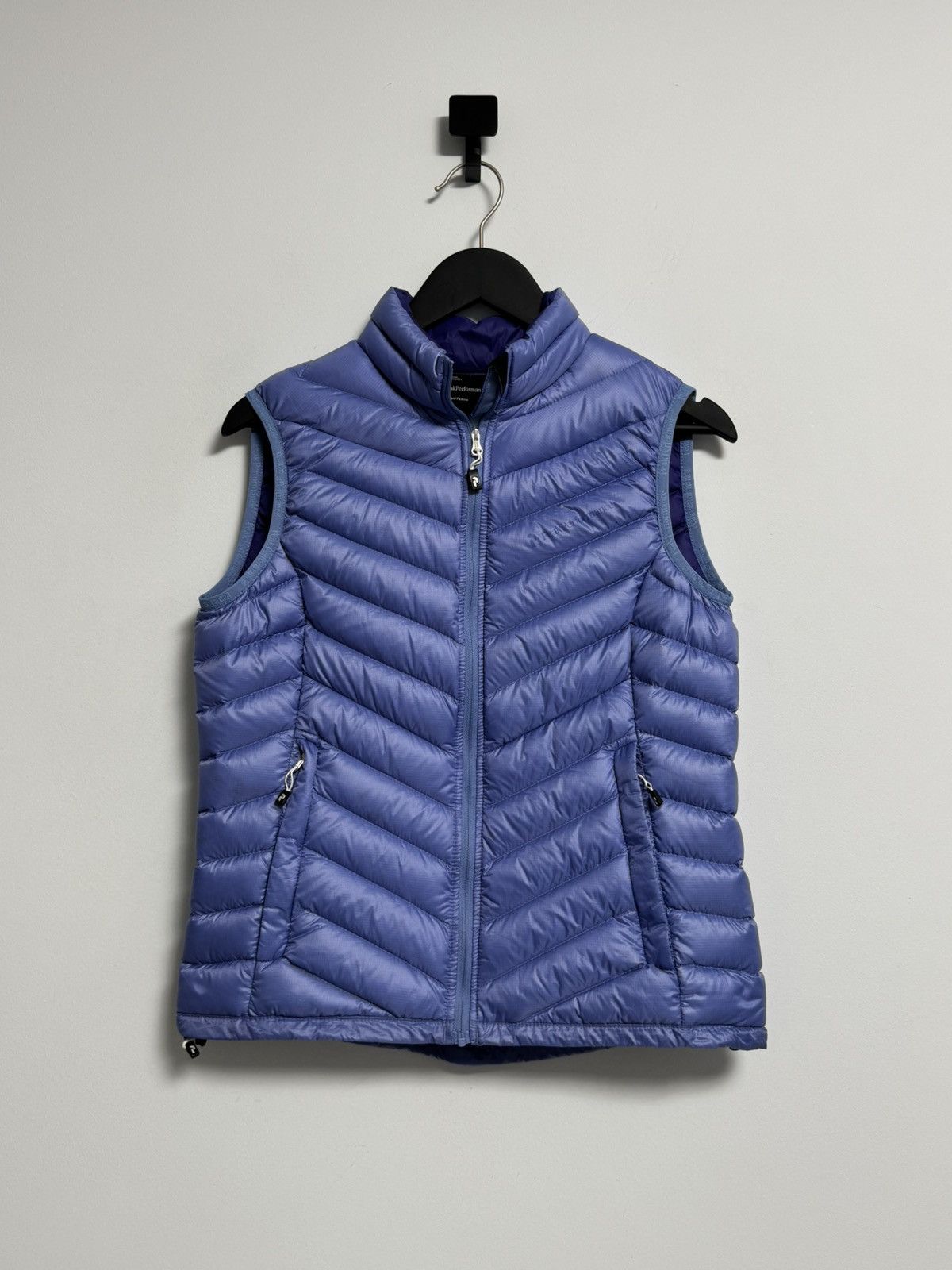 Peak Performance Peak Performance Vest Women’s sttle Hype Size M / US 6-8 / IT 42-44 - 1 Thumbnail