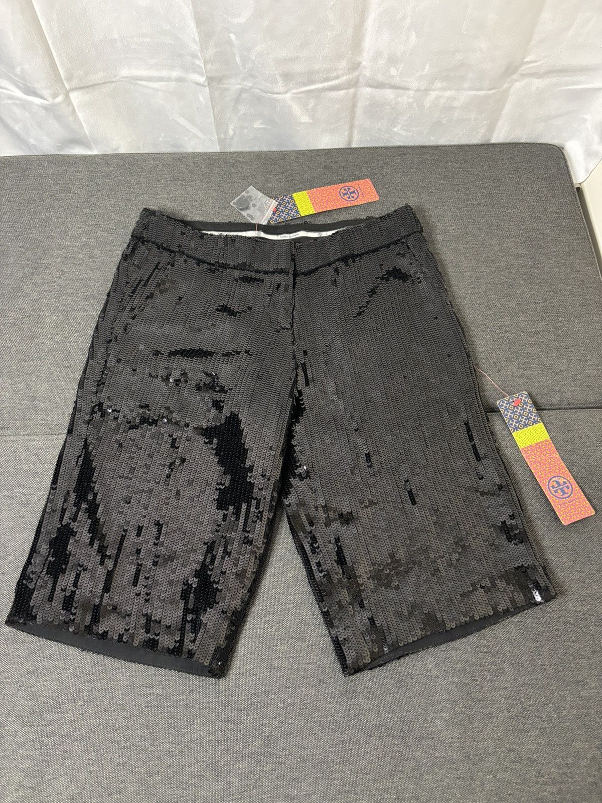 Tory Burch New Tory Burch Sequin Bermuda Shorts Black Size 0 Size 25" / US 0 / IT 36 - 7 Thumbnail