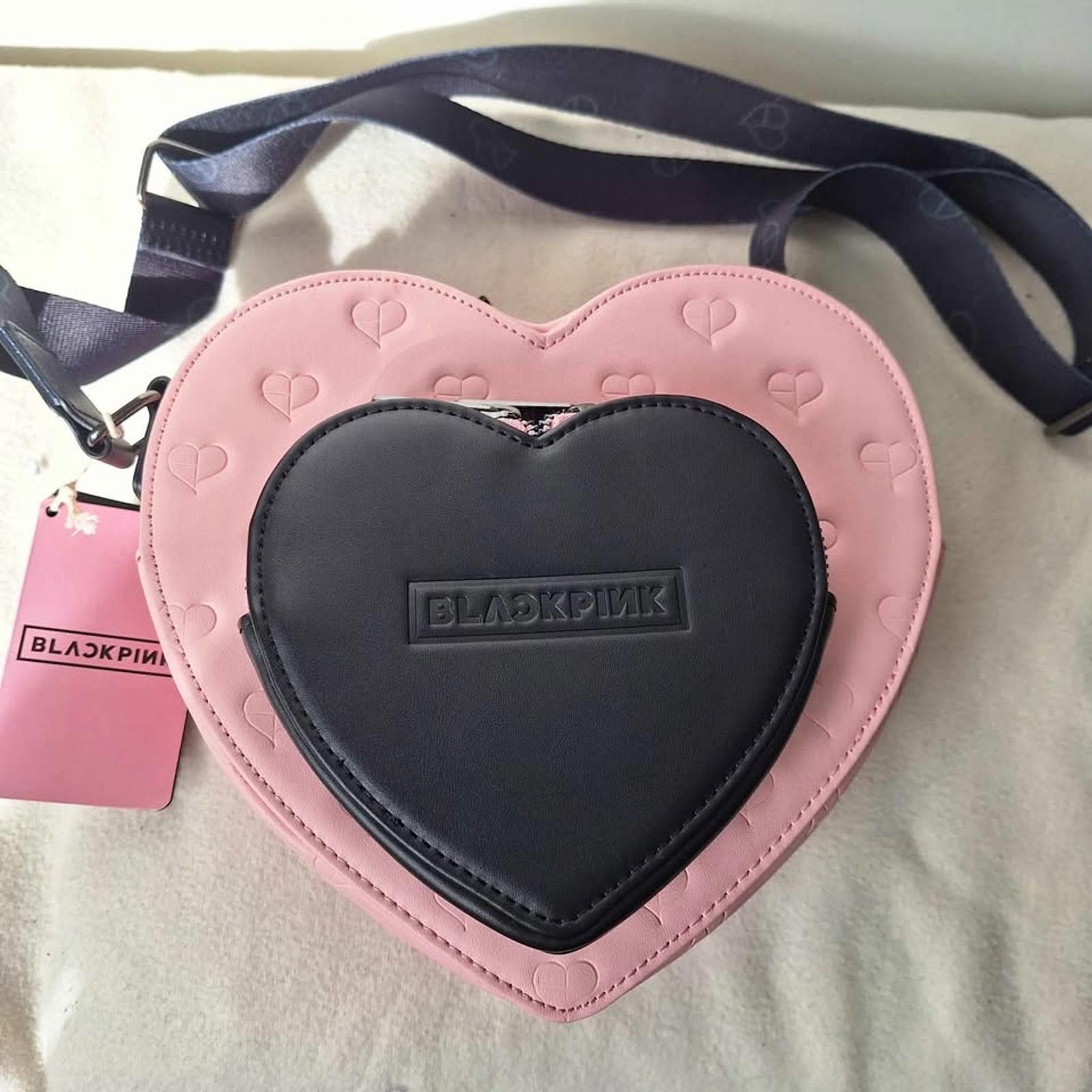 Designer Loungefly New Blackpink Heart Crossbody Bag Shoulder Bag, Women's
