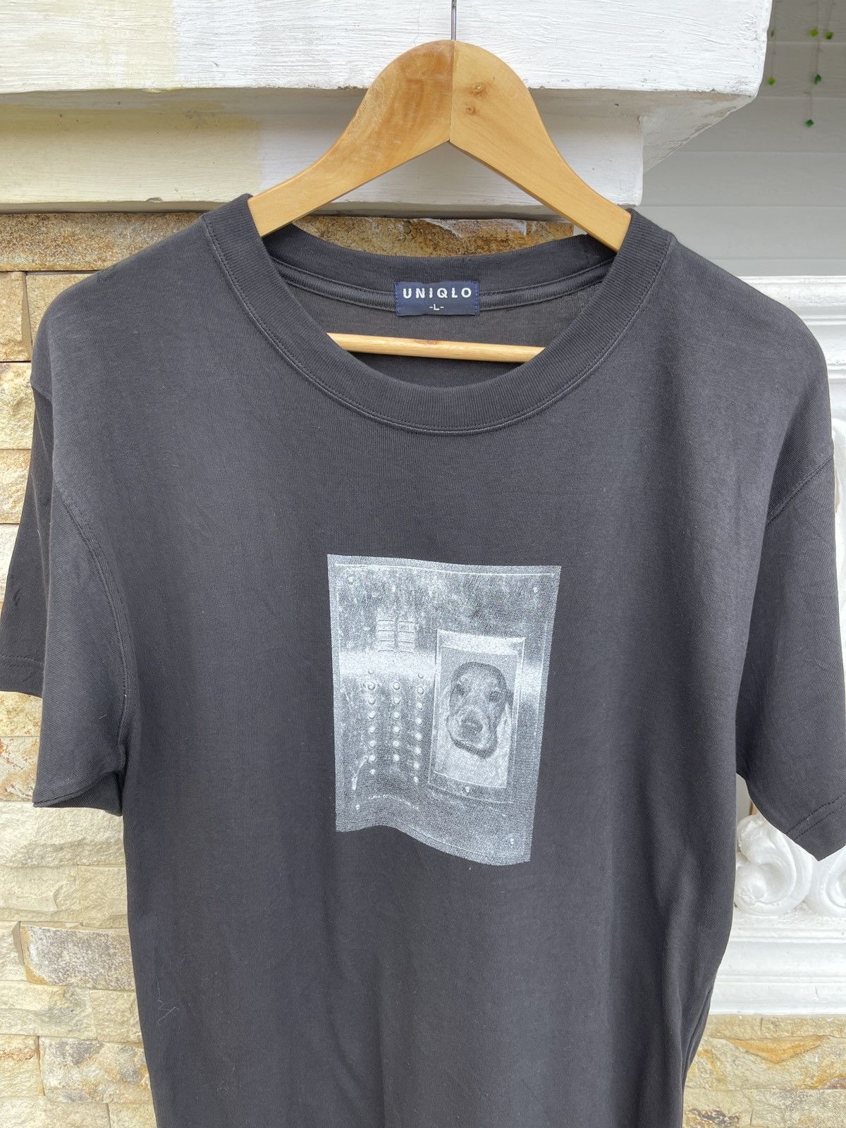 Last Drop🔥Rare🔥Vintage Uniqlo Dog Box Logo Tee