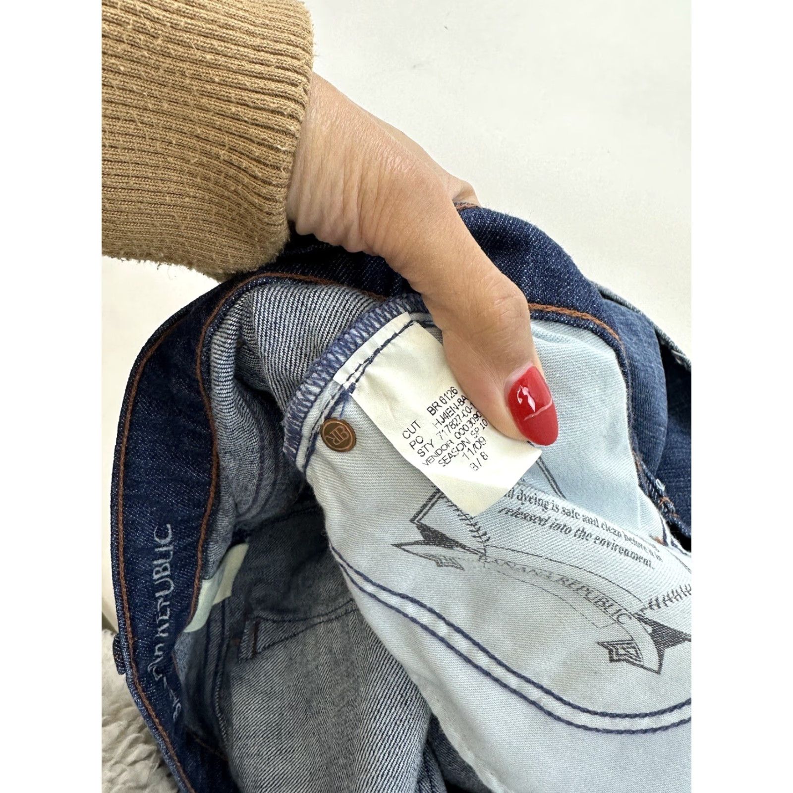 Banana Republic Banana Republic Skirt Womens 29 Denim Mini High Rise Blue Cotton Denim Zip Short Regular 29 Women Banana Republic No Vintage Deconstructed Size 29" - 5 Thumbnail