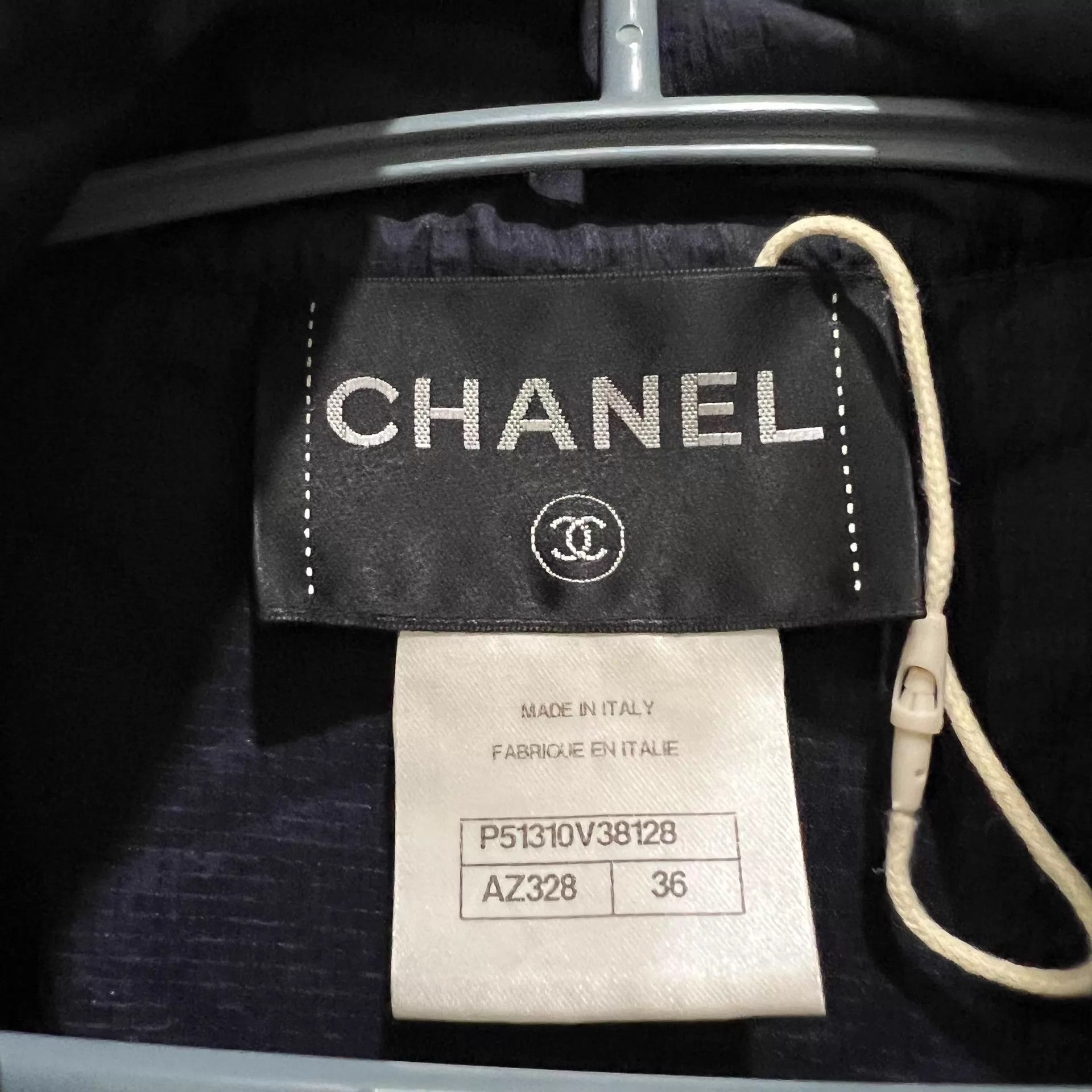 Chanel Chanel Logo Tear-resistant Check Windbreaker Navy Size XS / US 0-2 / IT 36-38 - 5 Thumbnail