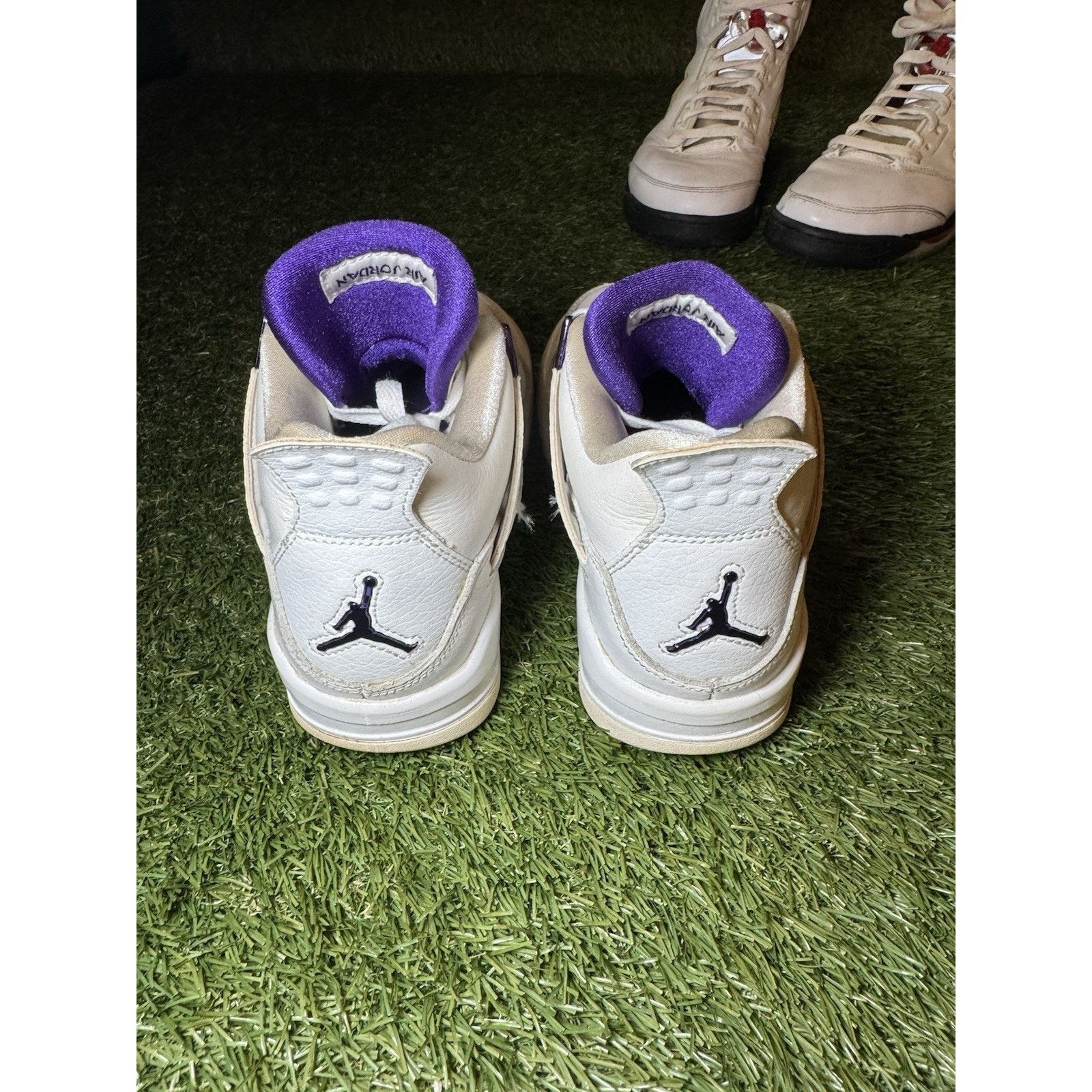 Jordan Brand Air Jordan 4 Retro Purple Metallic 2020 Size 6 Youth / 7.5 W Size US 6 / EU 39 - 3 Thumbnail
