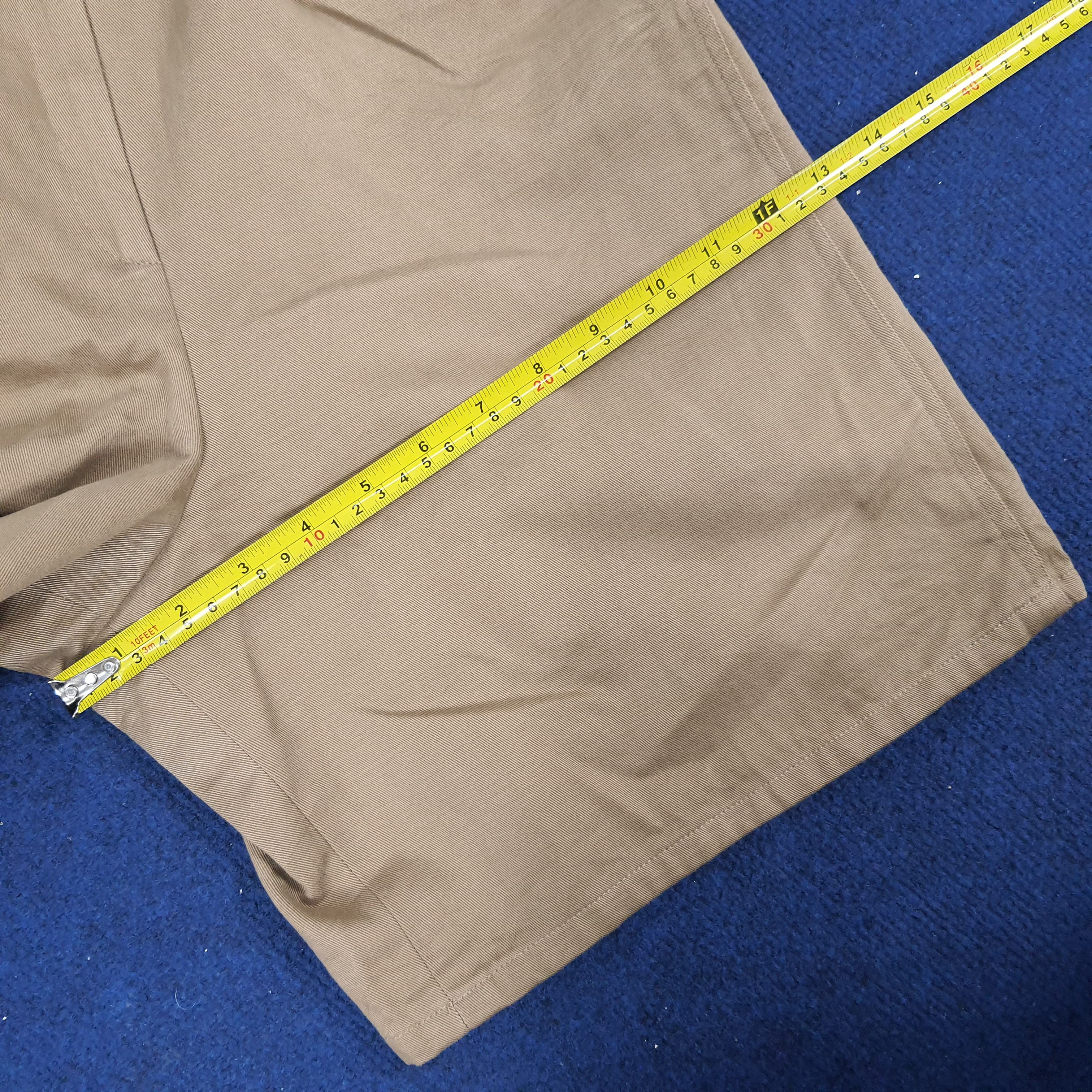 Balenciaga × Vintage Vintage Balenciaga Sports Spell Out Short Pants Size 22" - 12 Thumbnail