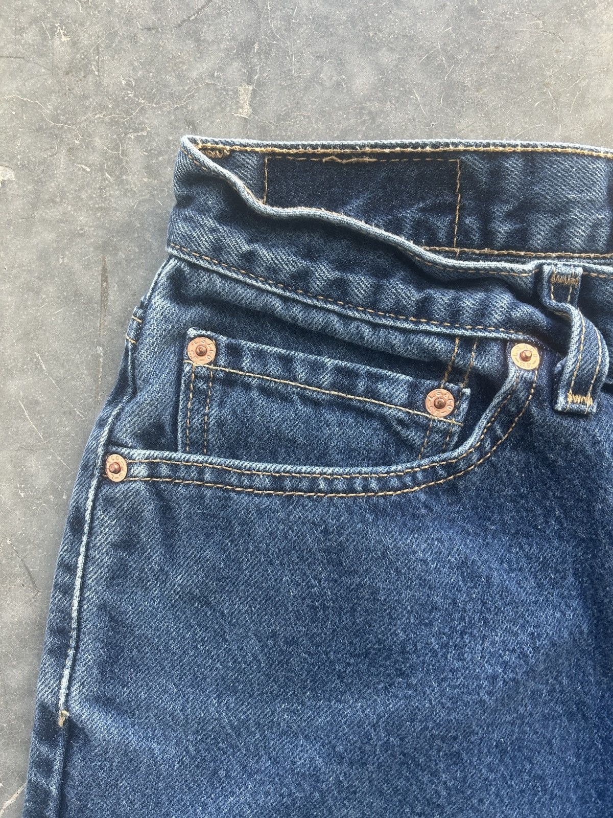 Levi's × Vintage Vintage Y2K Levi’s 505 Denim Jeans 33x30 Size US 33 - 2 Thumbnail