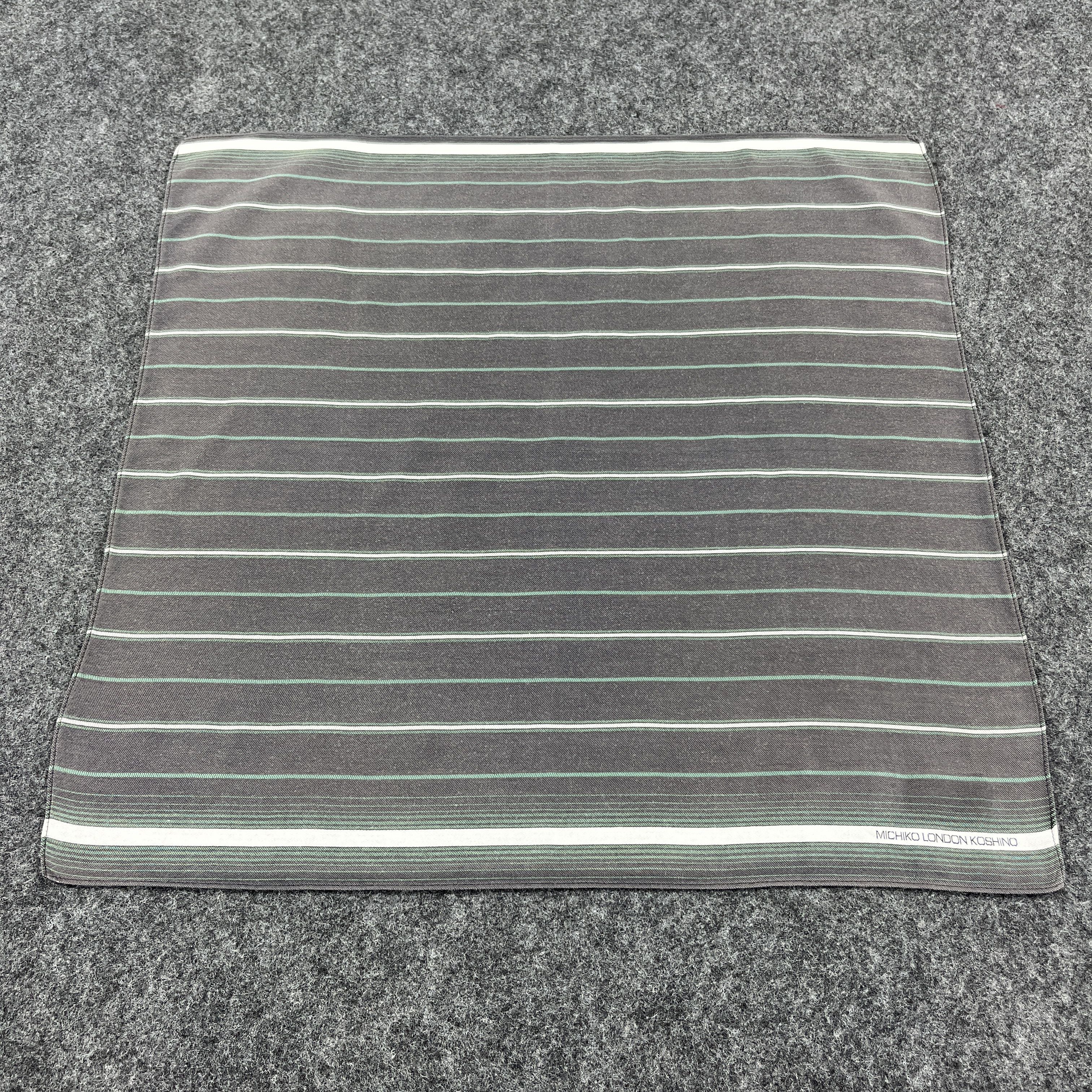 Michiko Koshino Michiko Koshino Handkerchief / Bandana / Neckerchief B219 Size ONE SIZE - 10 Thumbnail