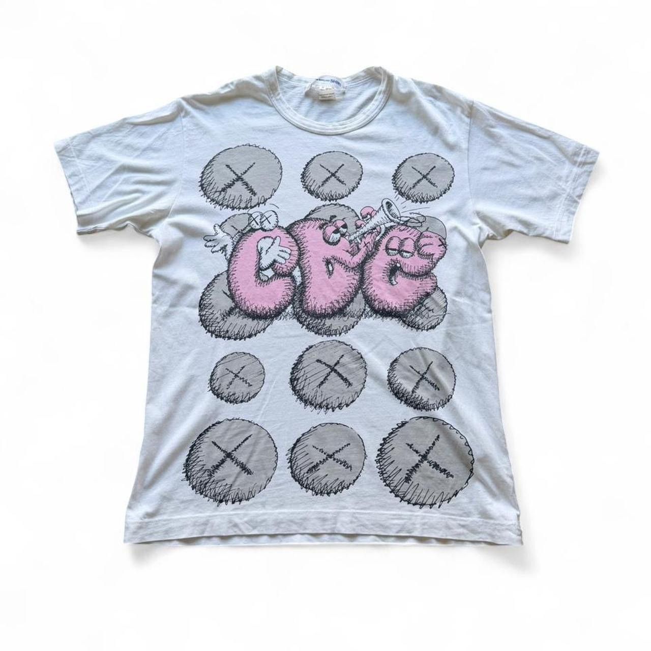 Comme des Garcons SHIRT × Kaws Comme des Garçon x Kaws 44T-Shirt White/Pink/Grey Size US M / EU 48-50 / 2 - 1 Thumbnail