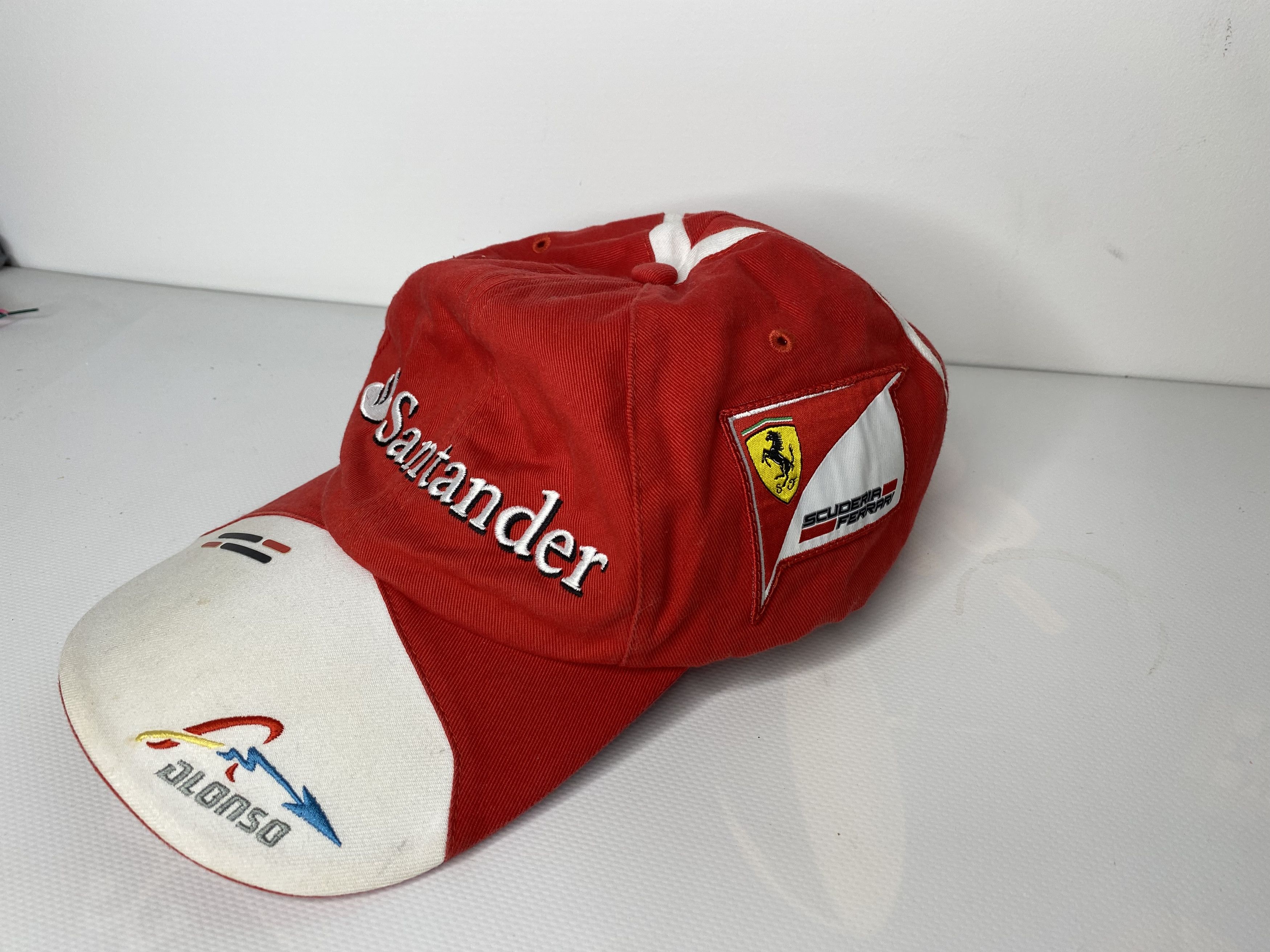 Ferrari FERRARI CAP SANTANDER FORMULA 1 SCUDERIA TEAM PUMA Size ONE SIZE - 2 Thumbnail