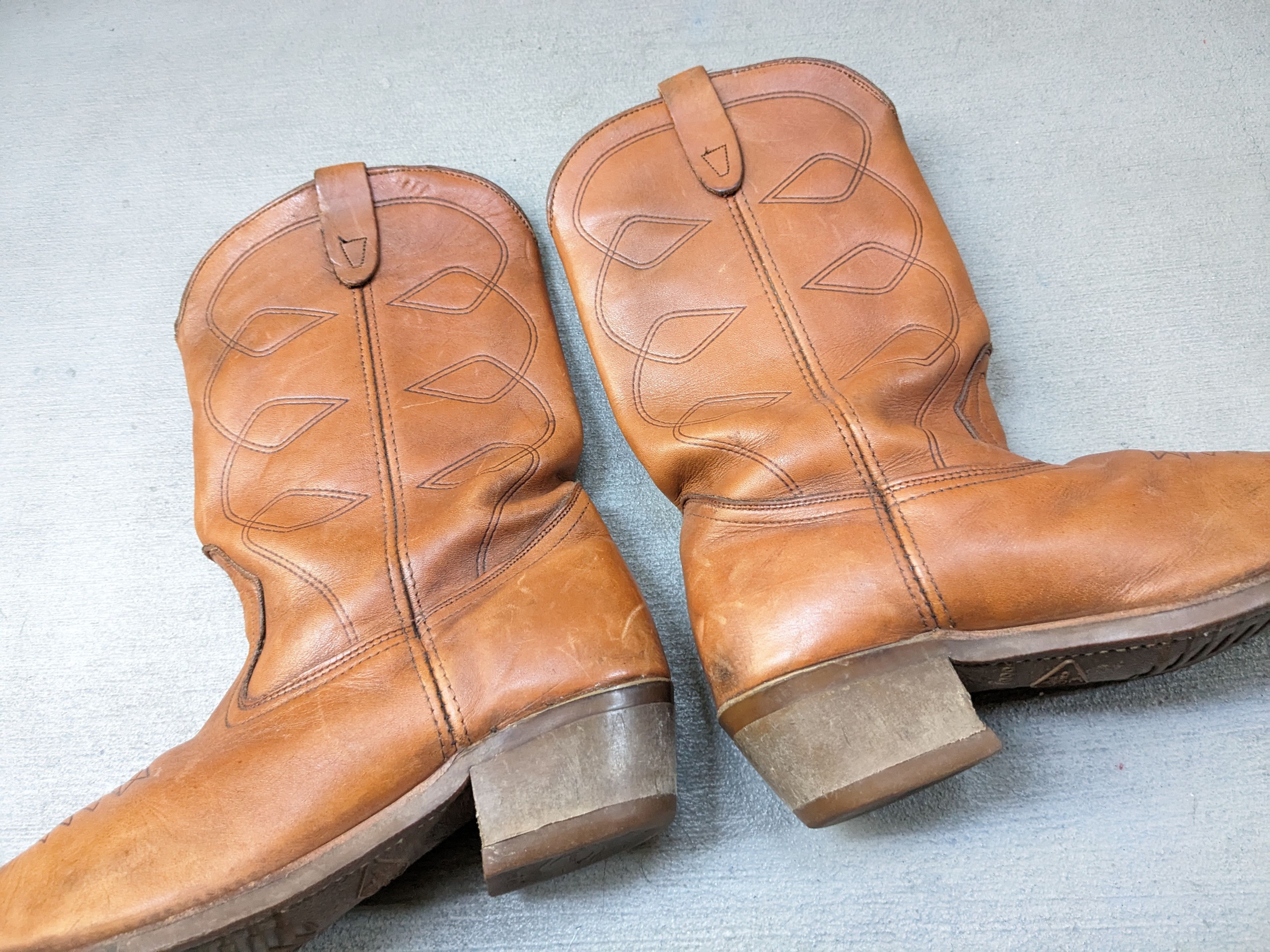 Genuine Leather Vintage Cowboy Boots Size 9.5 Brown Leather Western USA Size US 9.5 / EU 42-43 - 4 Thumbnail