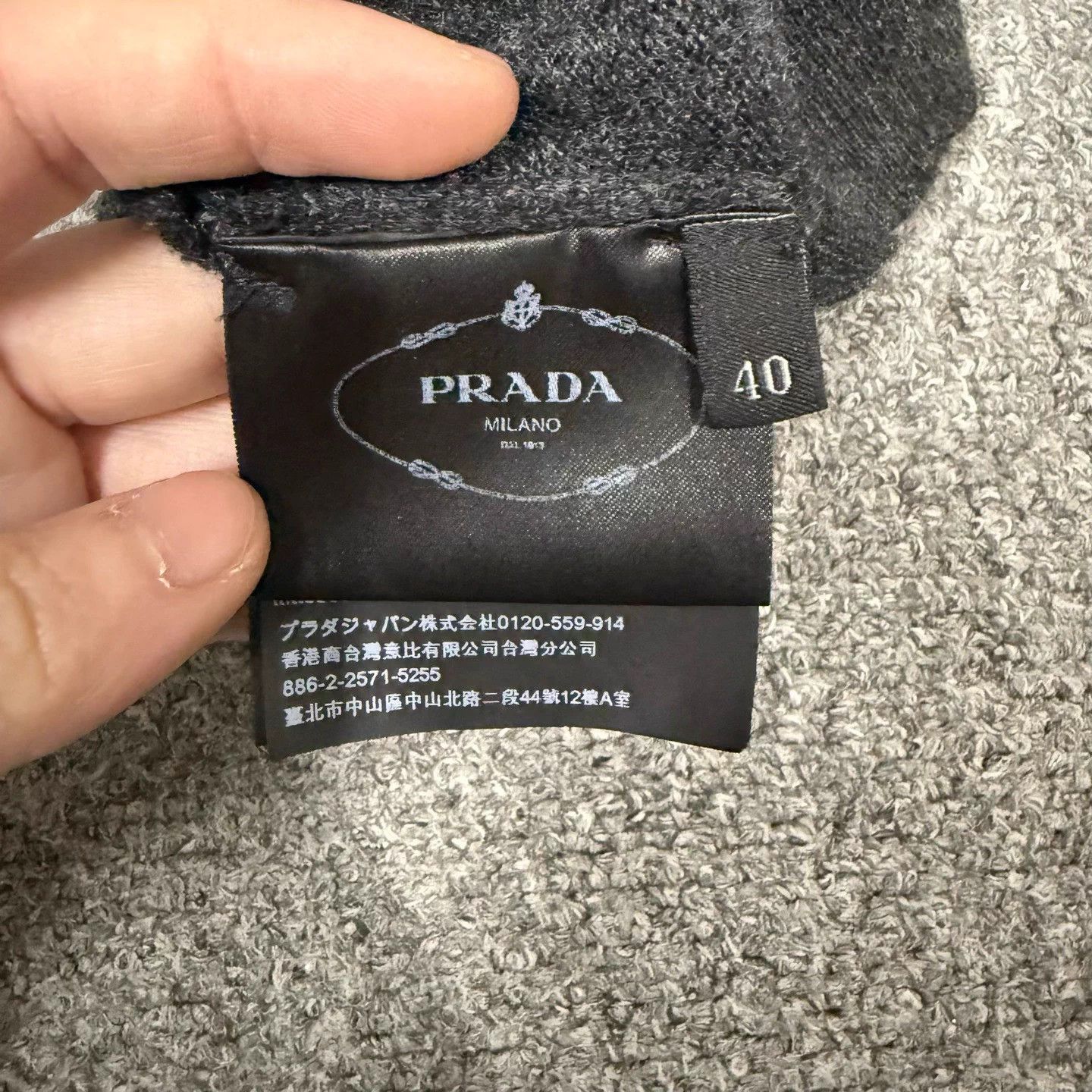 Prada Prada Classic Wool Knit Cardigan 40 Mint Size M / US 6-8 / IT 42-44 - 4 Thumbnail