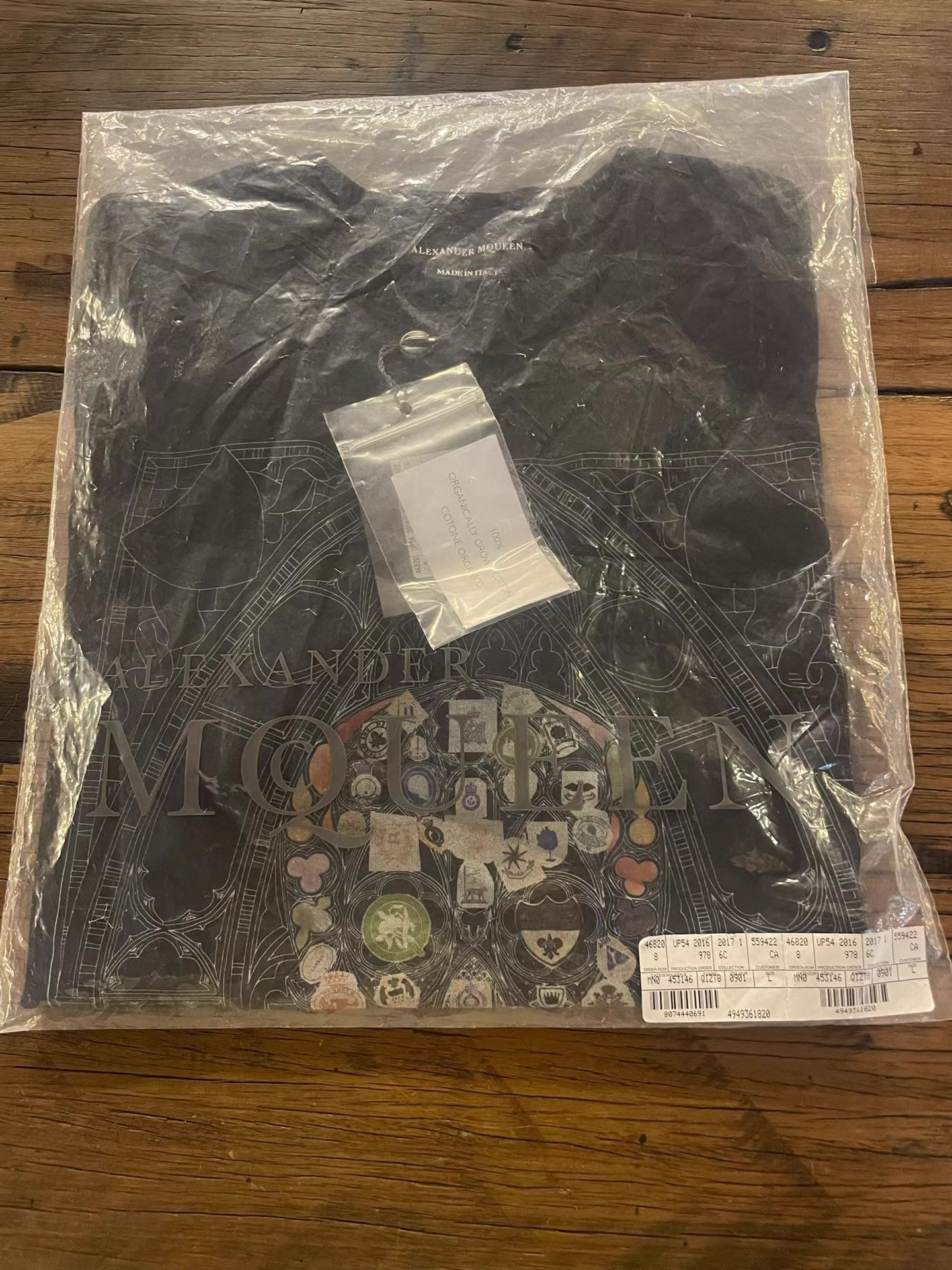 Alexander McQueen Alexander McQueen 17SS Mainline men’s short‑sleeve。Ｑ25 Size US L / EU 52-54 / 3 - 5 Thumbnail